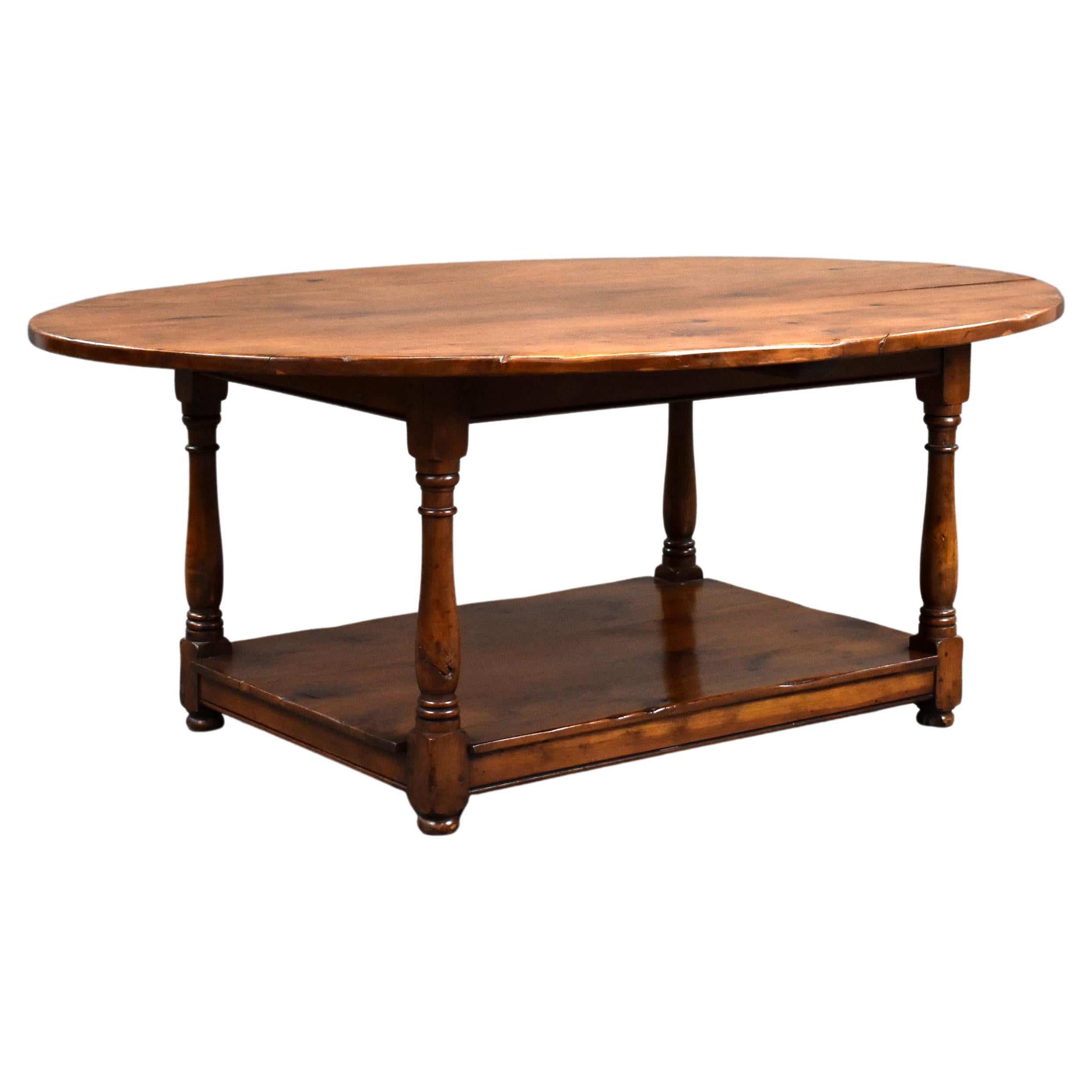 20th Century English Captain's Coffee Table / Table, Yew Tree For Sale