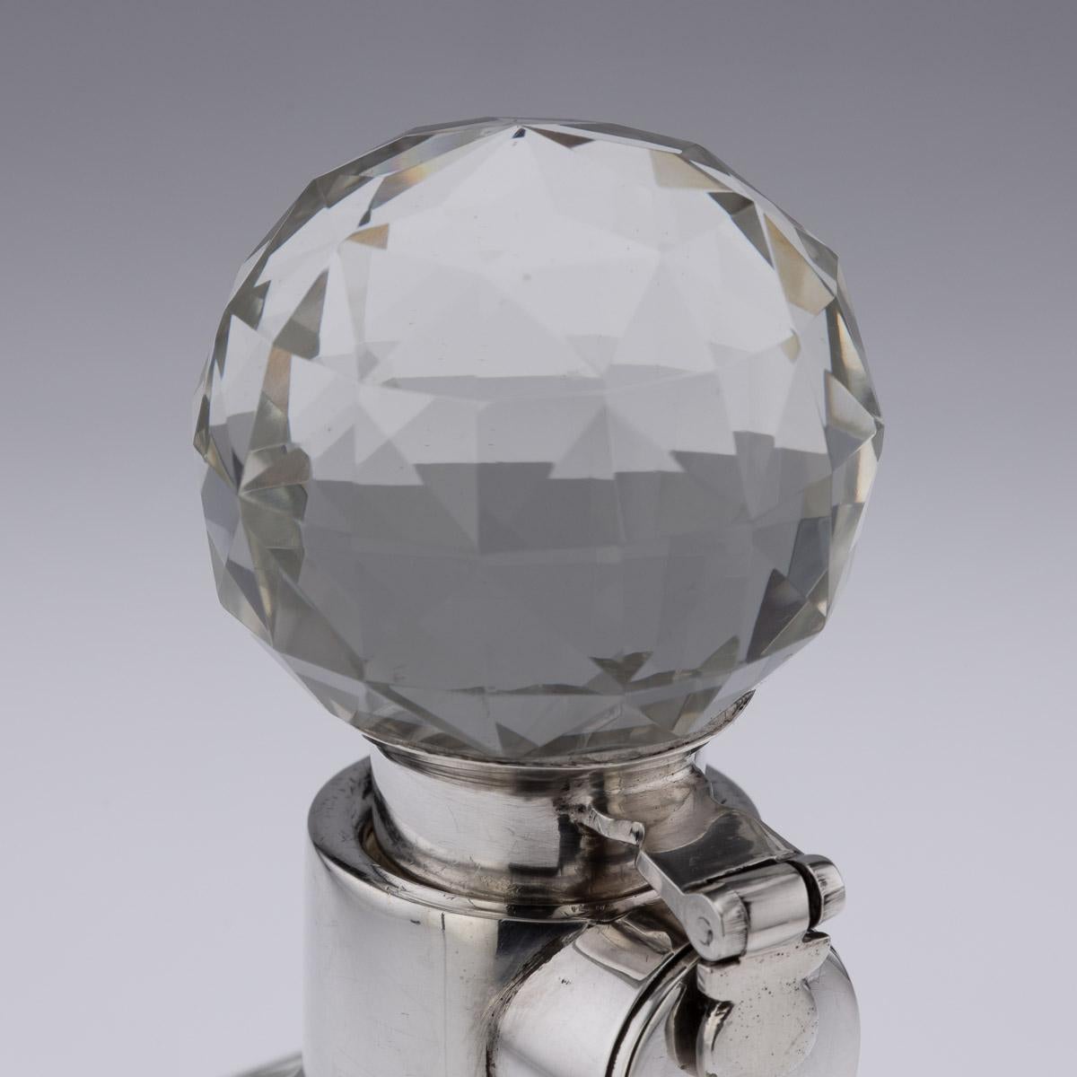 Englische Spirituosenkaraffe aus massivem Silber und Glas, 20. Jahrhundert, Mappin & Webb, ca. 1929 im Angebot 5