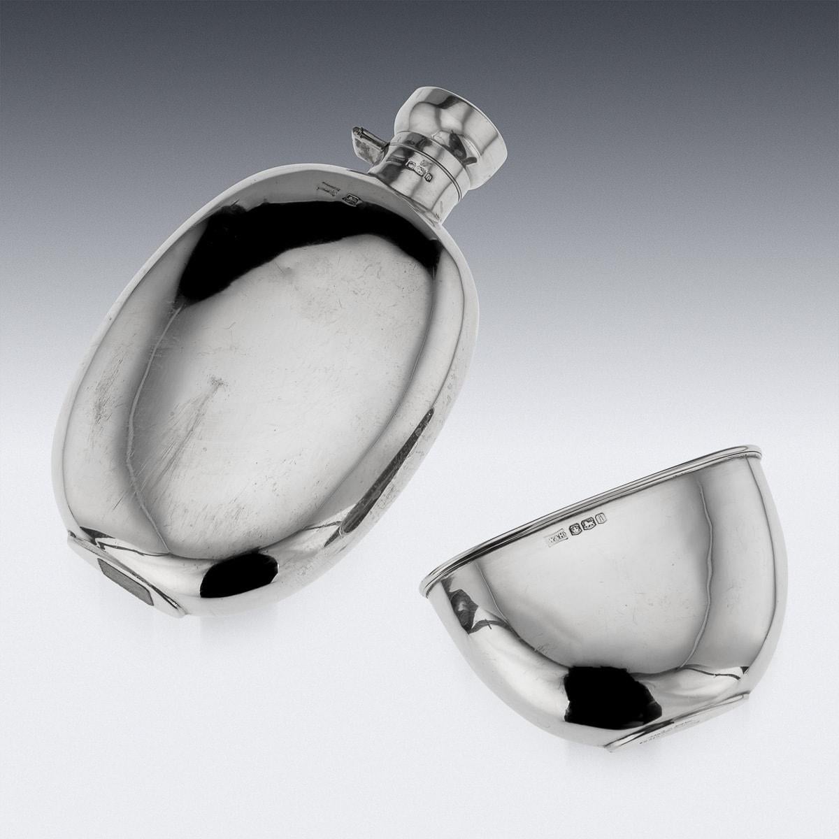 British 20th Century English Solid Silver Hip Flask, Sheffield, c.1926 For Sale