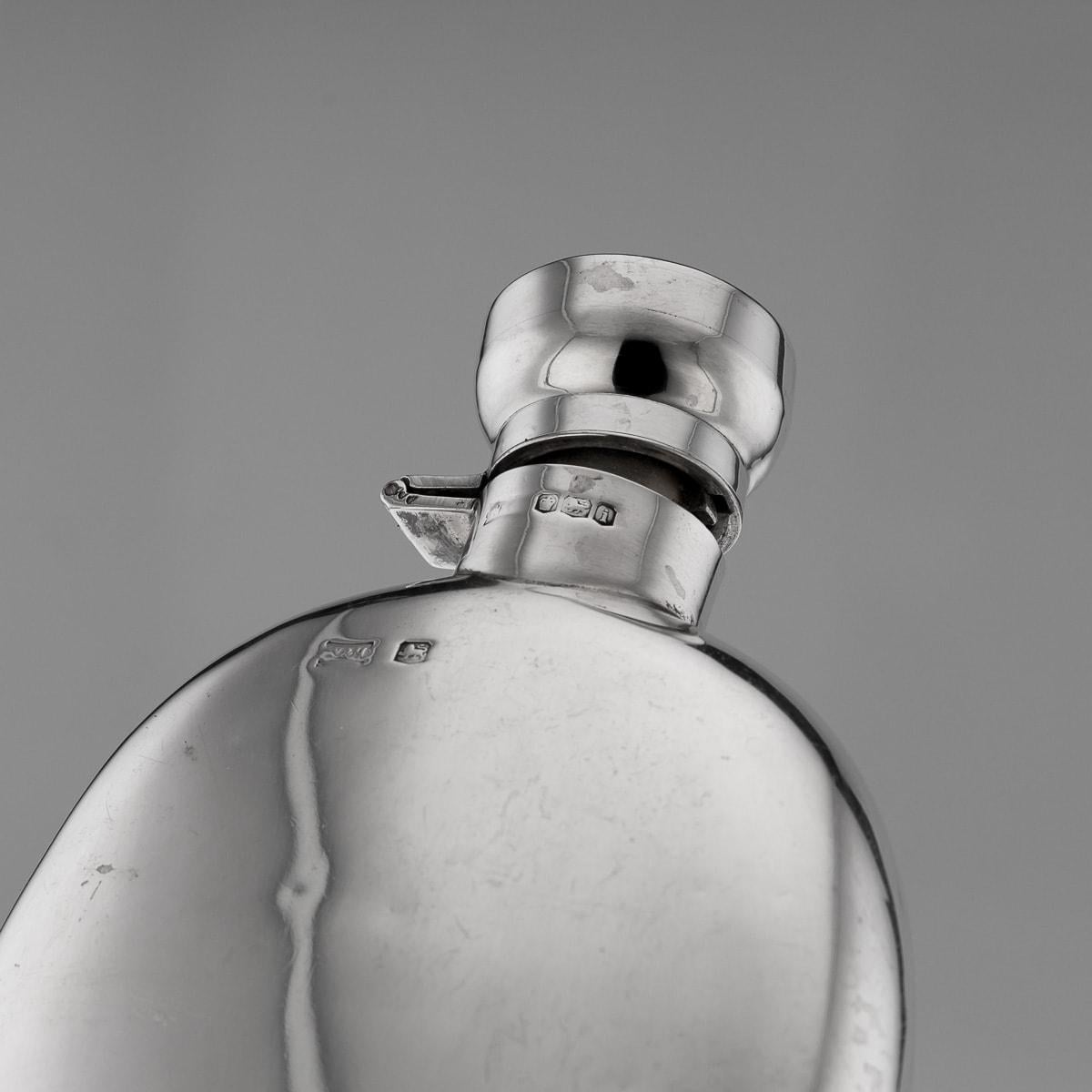 20th Century English Solid Silver Hip Flask, Sheffield, c.1926 For Sale 3