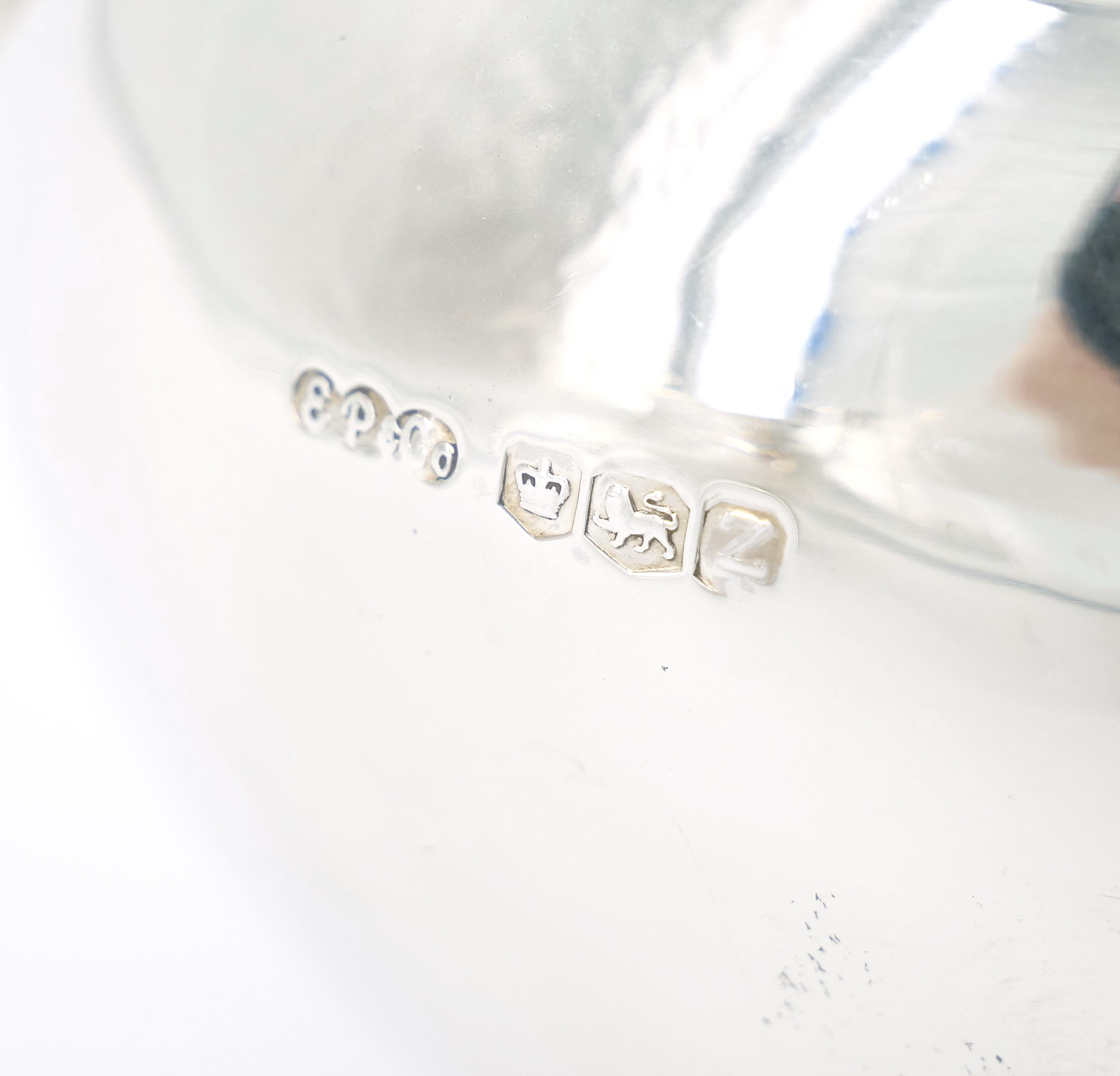 Servicio de té y café de cuatro piezas en plata de ley inglesa del siglo XX en venta 5