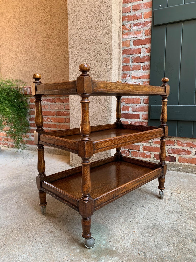 20th Century English Tiger Oak Tea Drinks Trolley Cart Serving Table