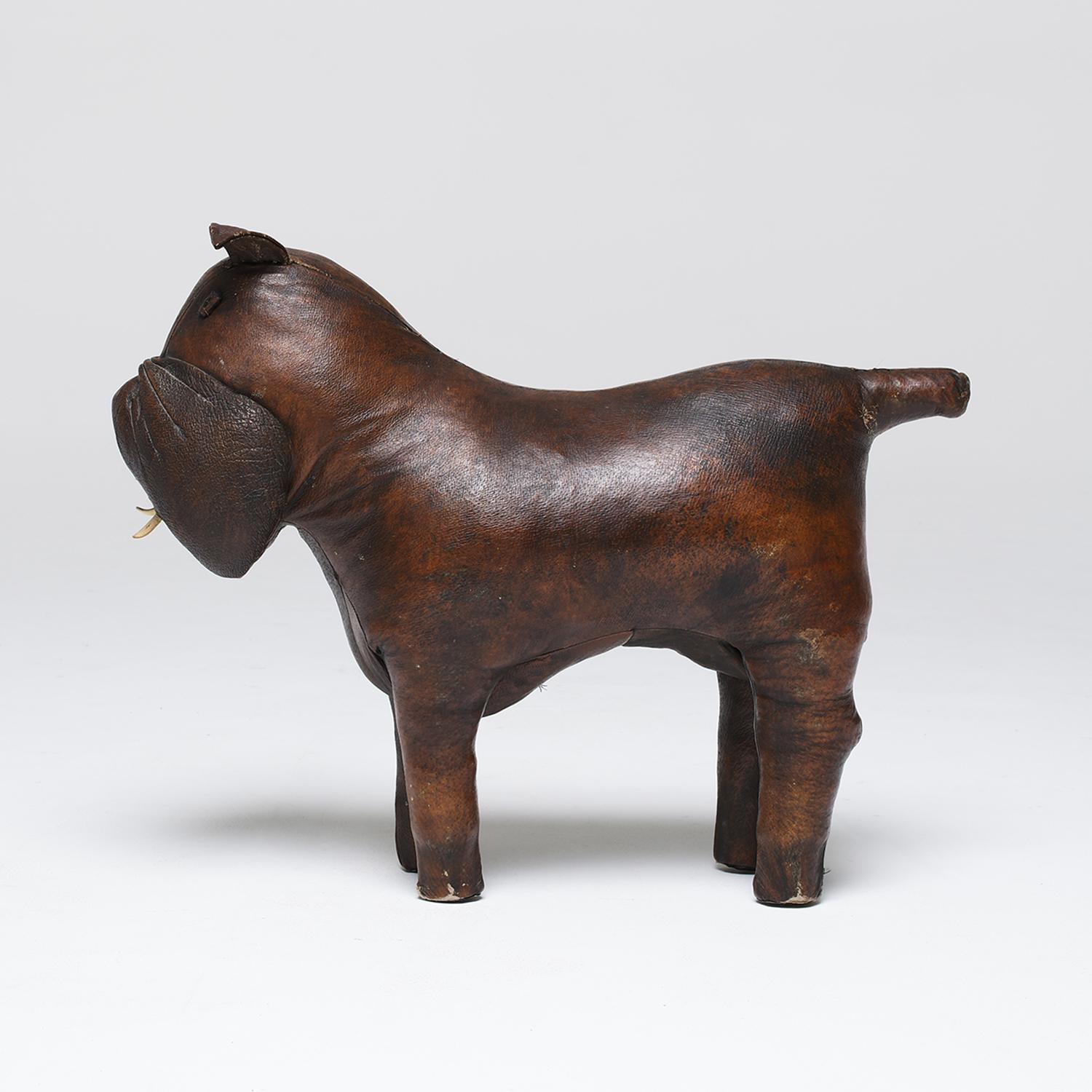 Mid-Century Modern 20th Century English Vintage Bulldog Footstool in Leather by Dimitri Omersa For Sale