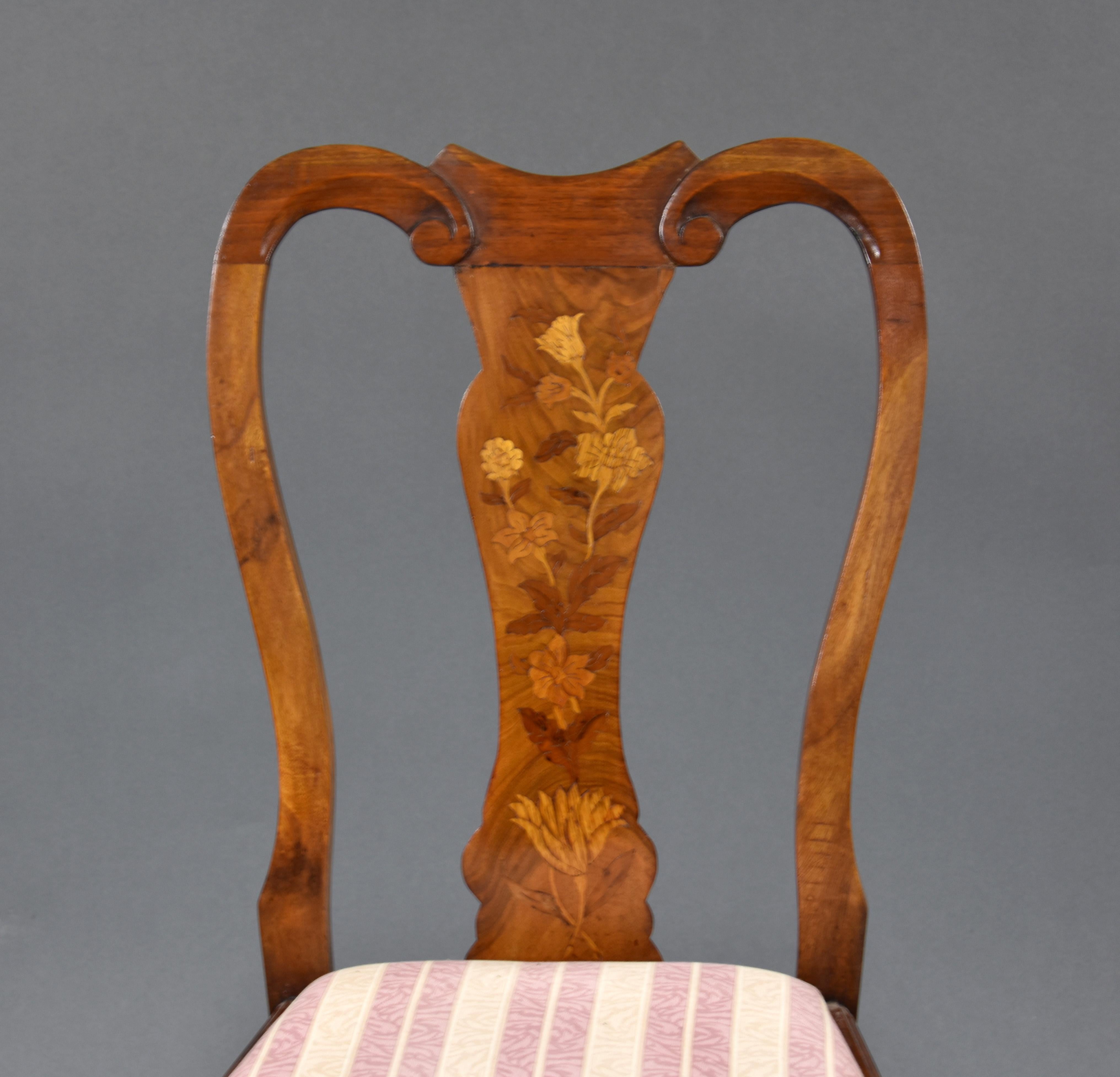 Runder englischer Esstisch aus Nussbaum mit Intarsien aus dem 20. Jahrhundert und 8 Stühlen im Angebot 10