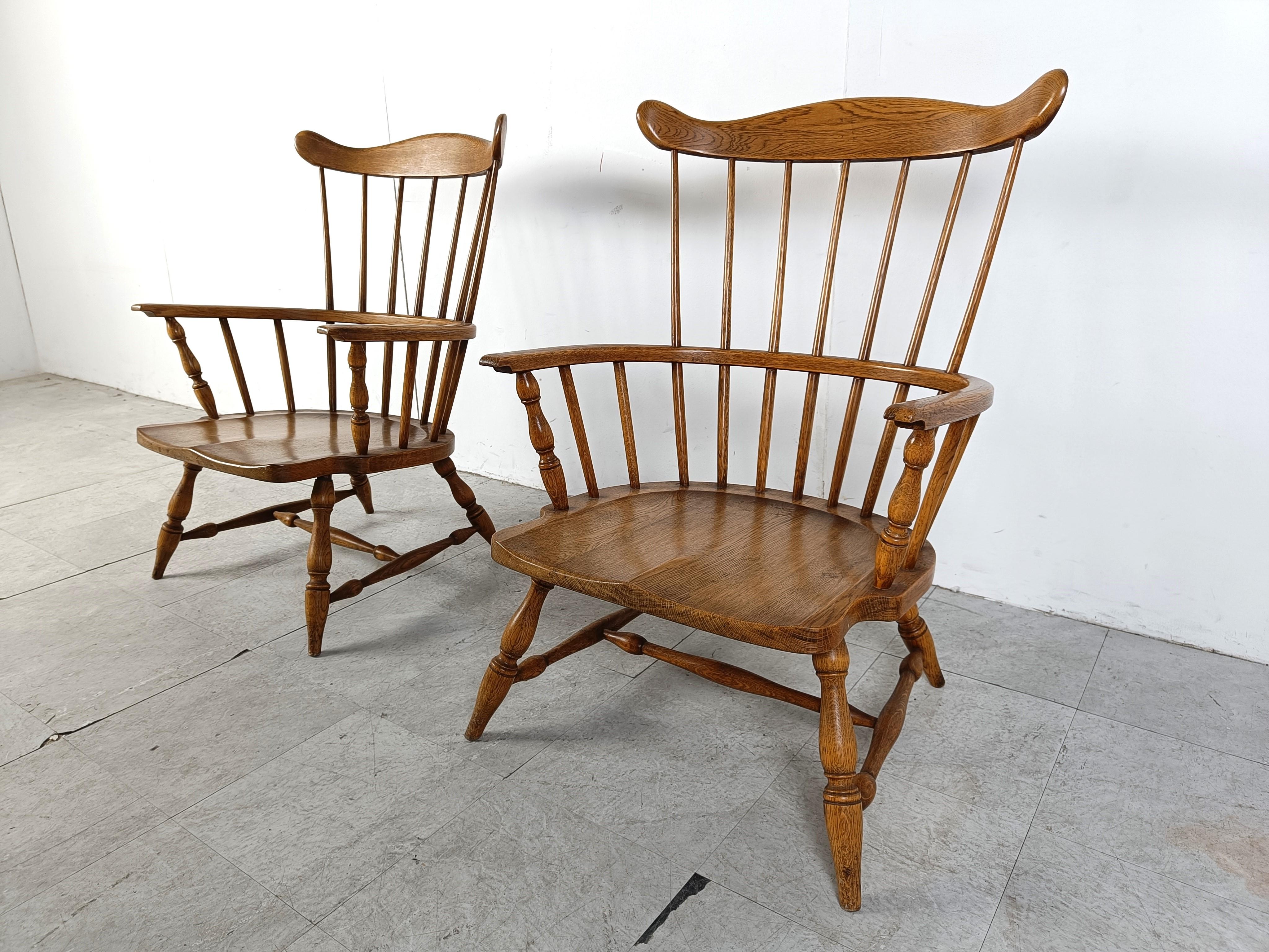 20th century English Windsor armchairs, set of 2 In Good Condition In HEVERLEE, BE