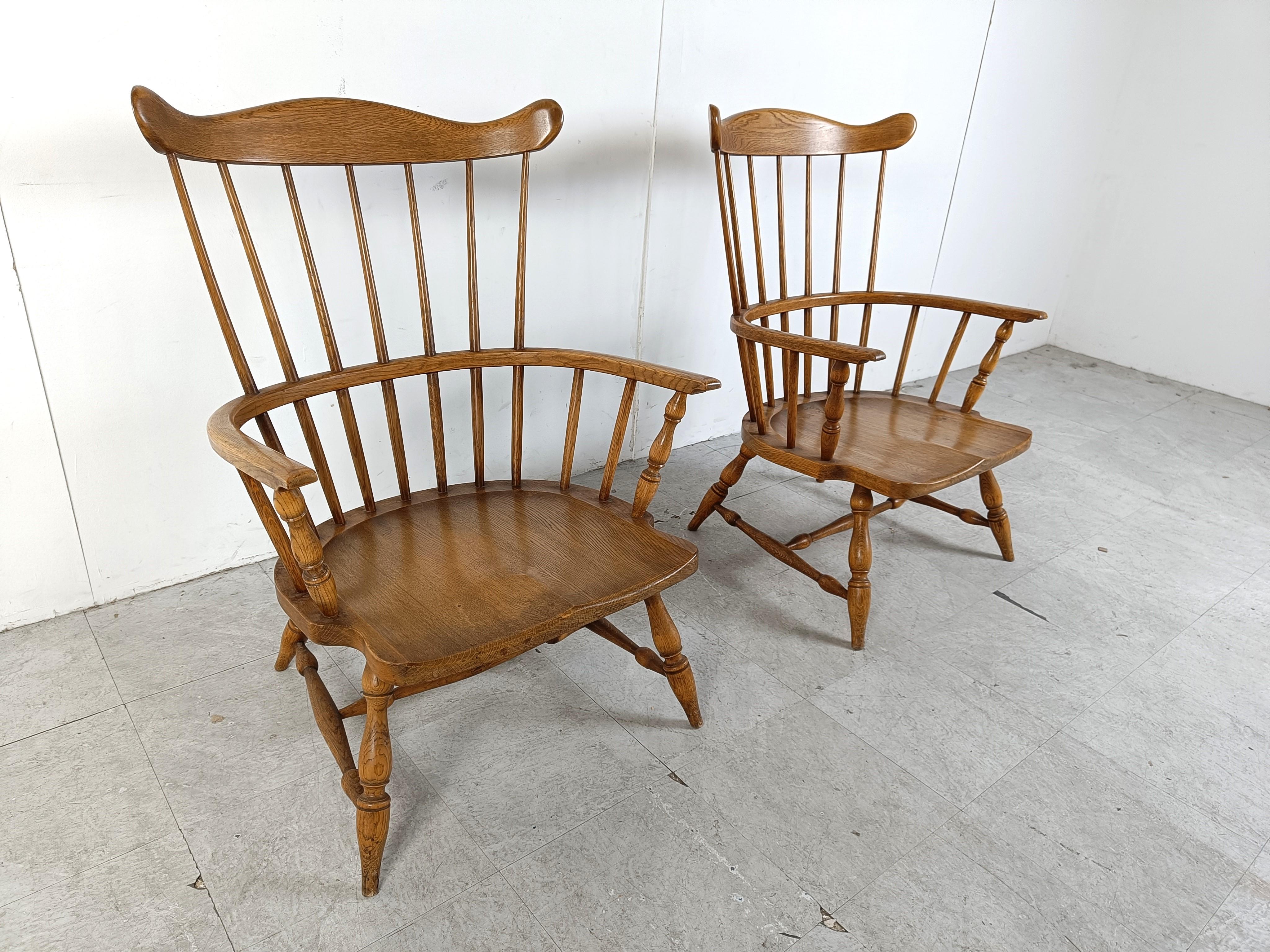 Mid-20th Century 20th century English Windsor armchairs, set of 2