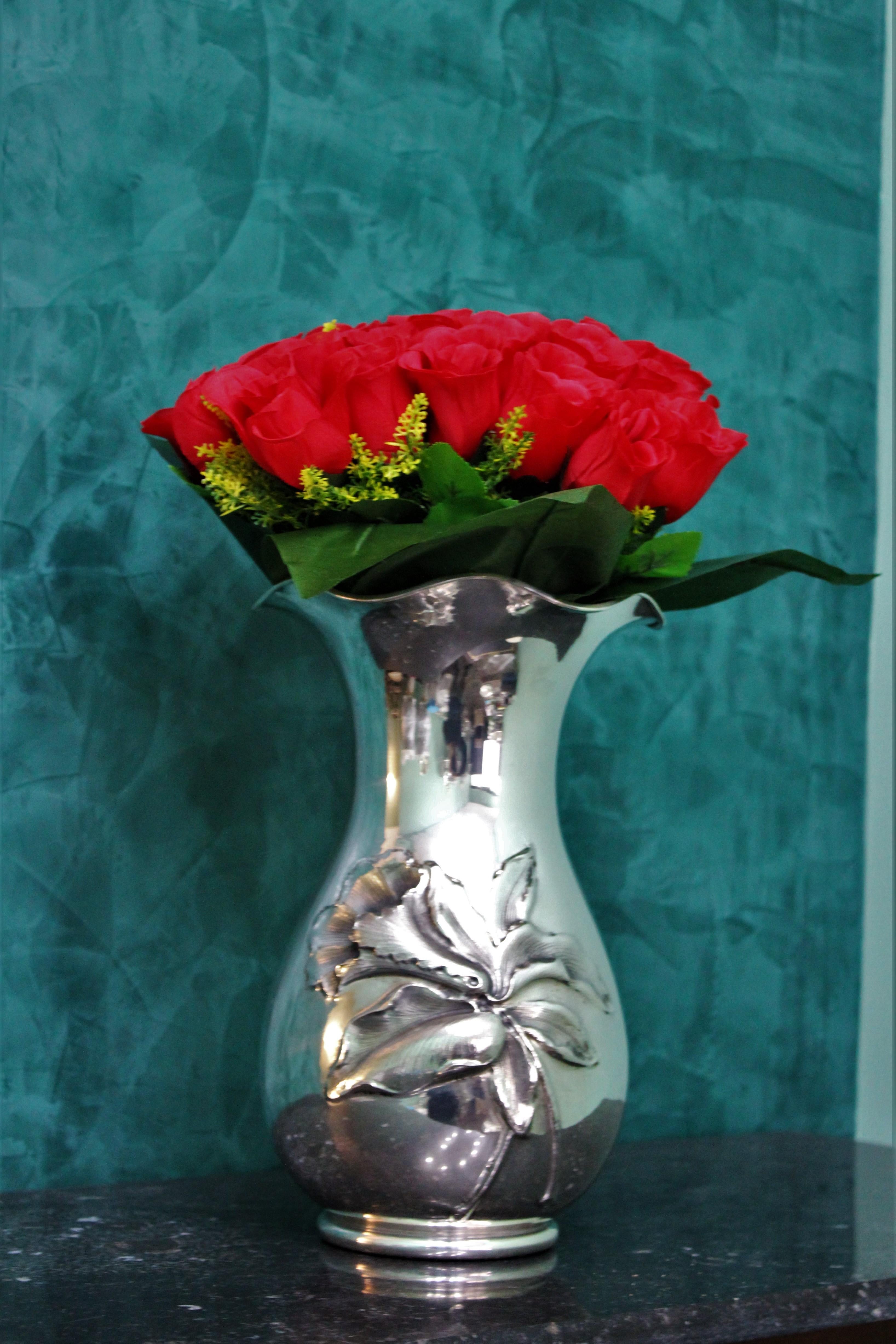 italian flower vase