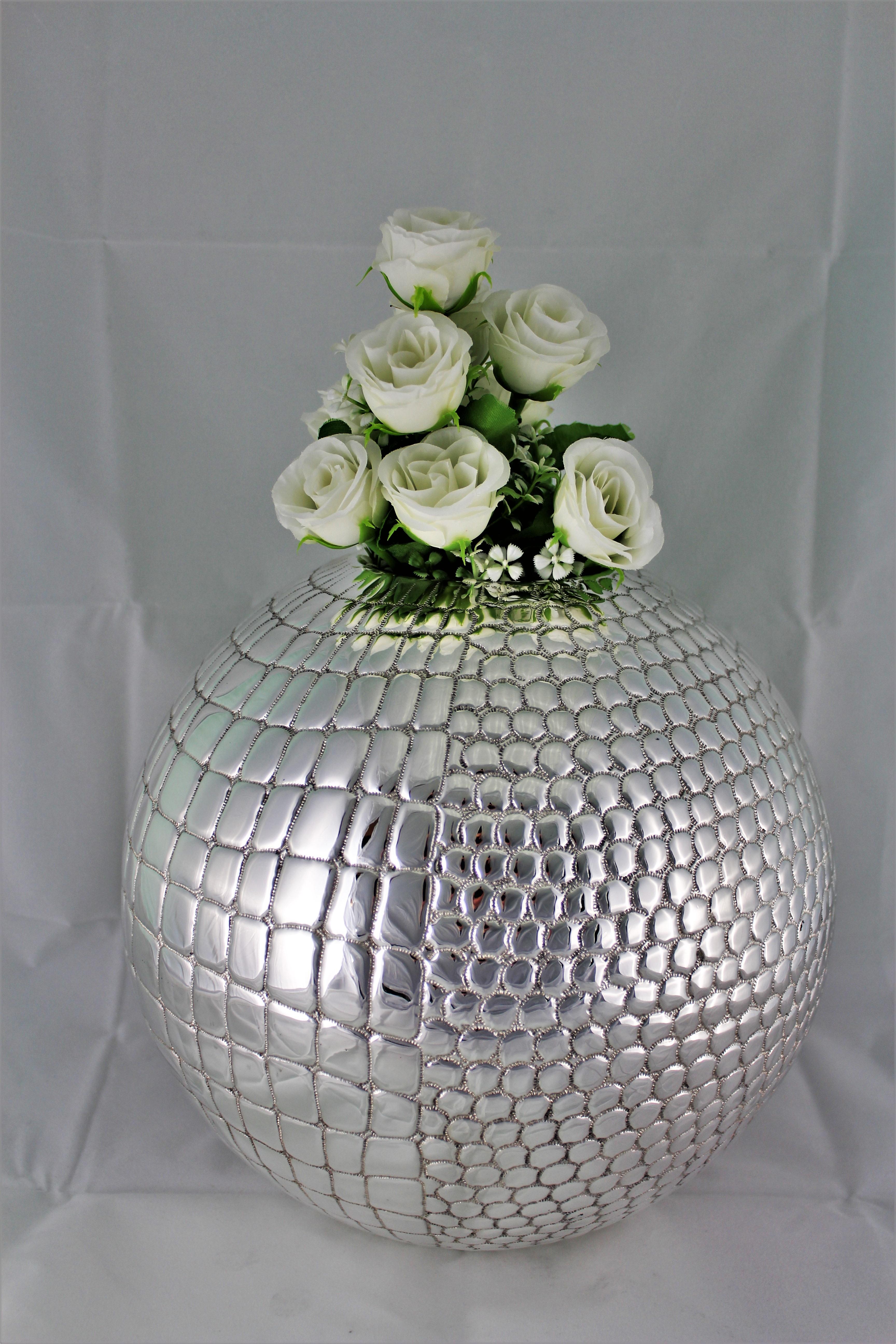 Italian 20th Century Engraved Silver Wine Cooler Flower Vase by P. Scavia, Italy, 1950s For Sale