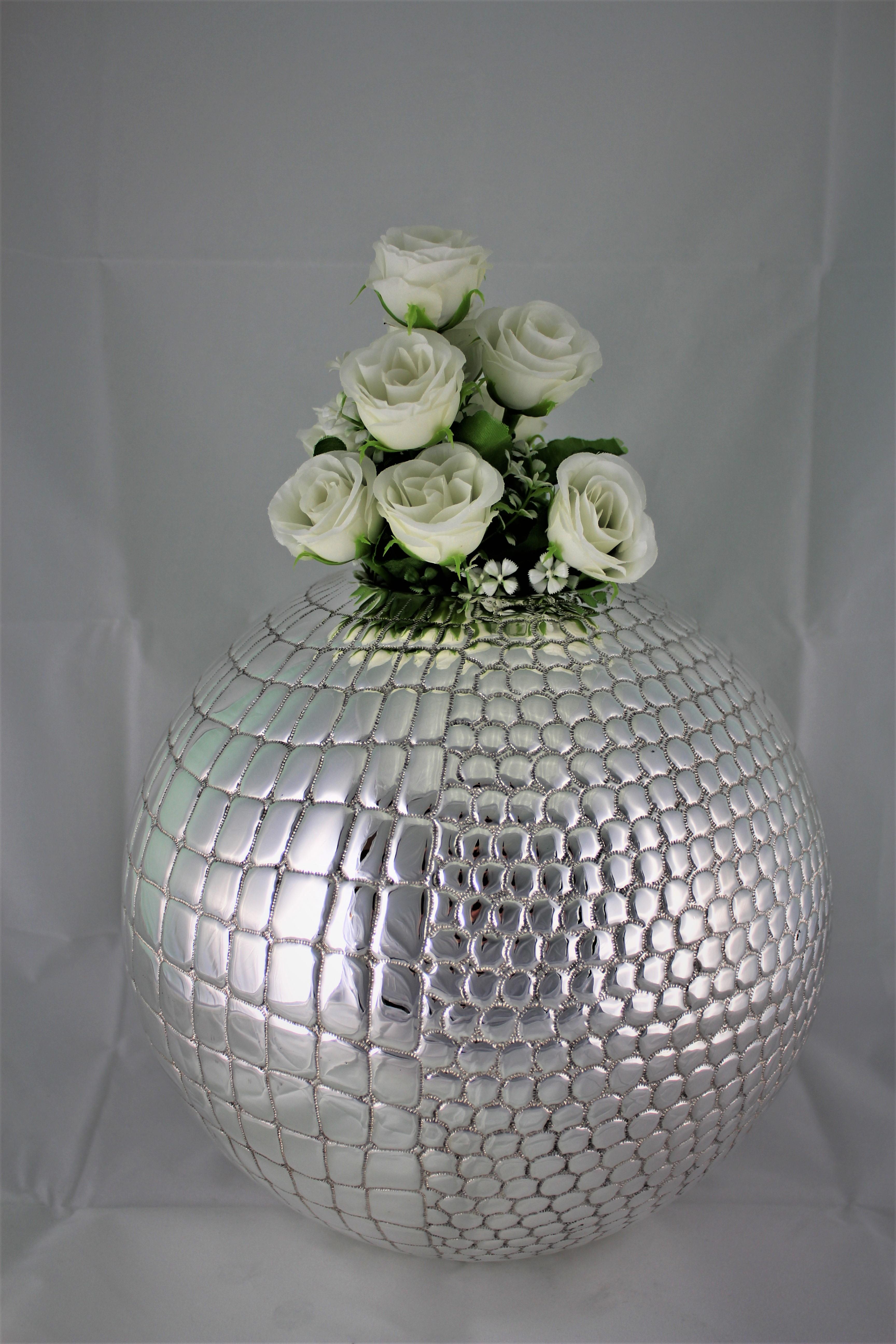 20th Century Engraved Silver Wine Cooler Flower Vase by P. Scavia, Italy, 1950s For Sale 4