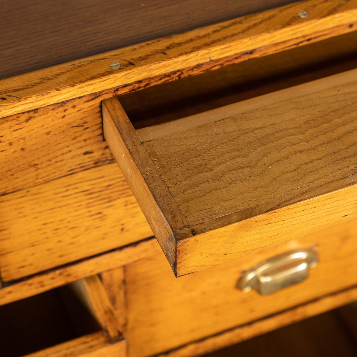 20th Century Enlish Oak Haberdashery Counter / Sideboard, C.1920 1