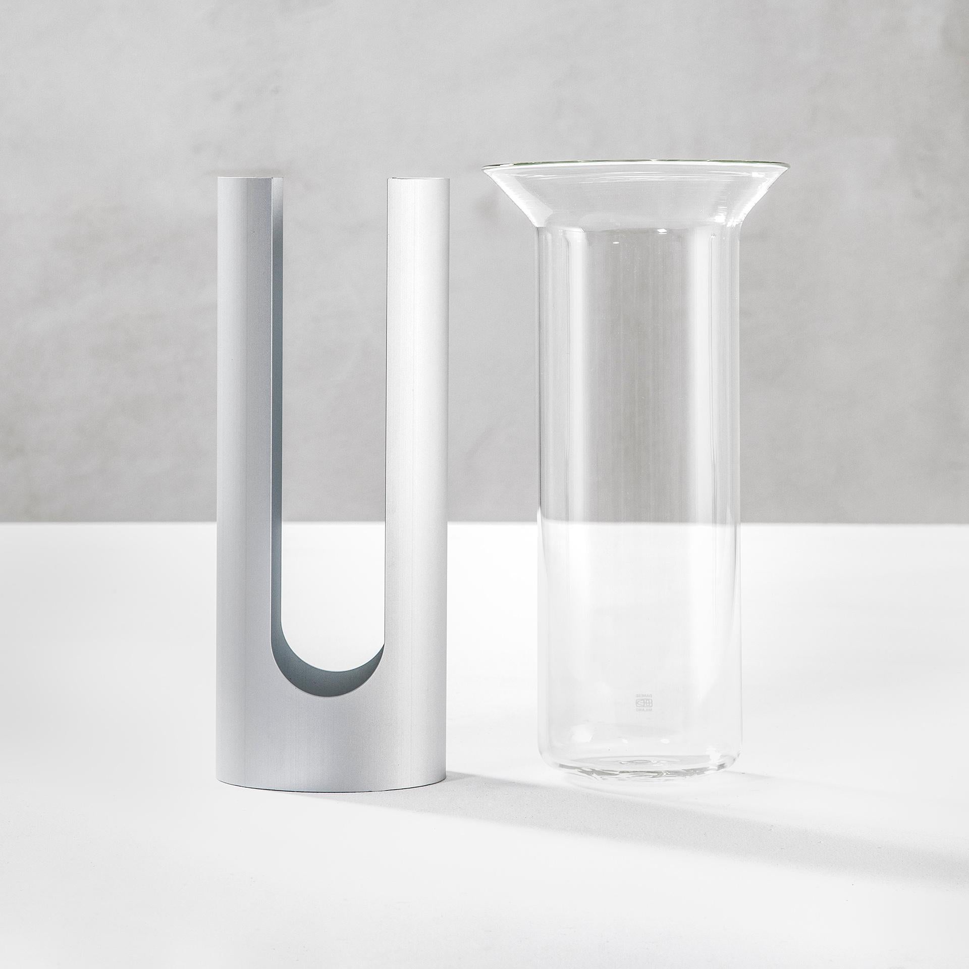 italien Vase Enzo Mari du 20ème siècle modèle Camicia en verre et aluminium, années 60