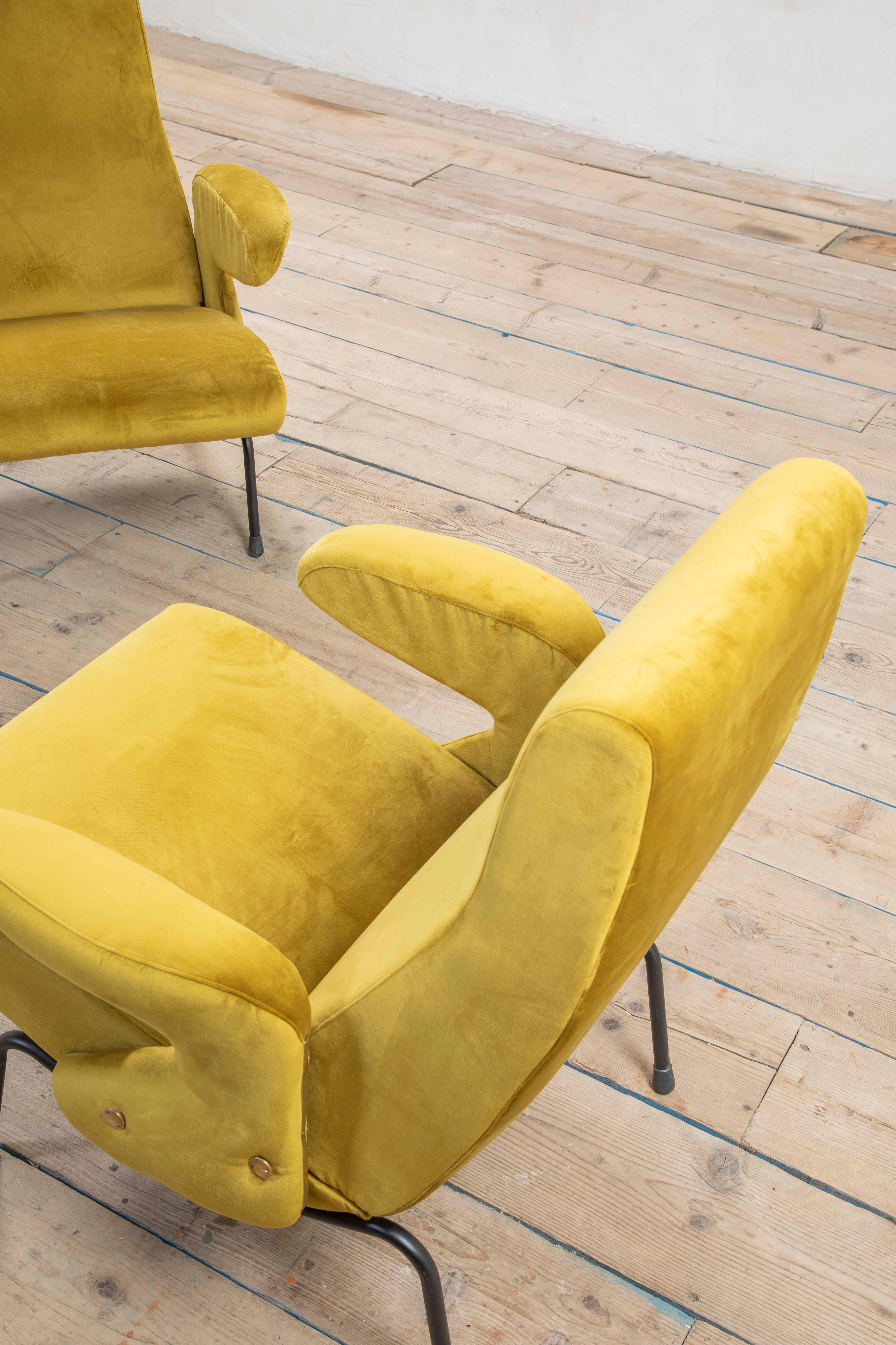 20e siècle, Erberto Carboni Paire de fauteuils mod. Delfino en vente 6