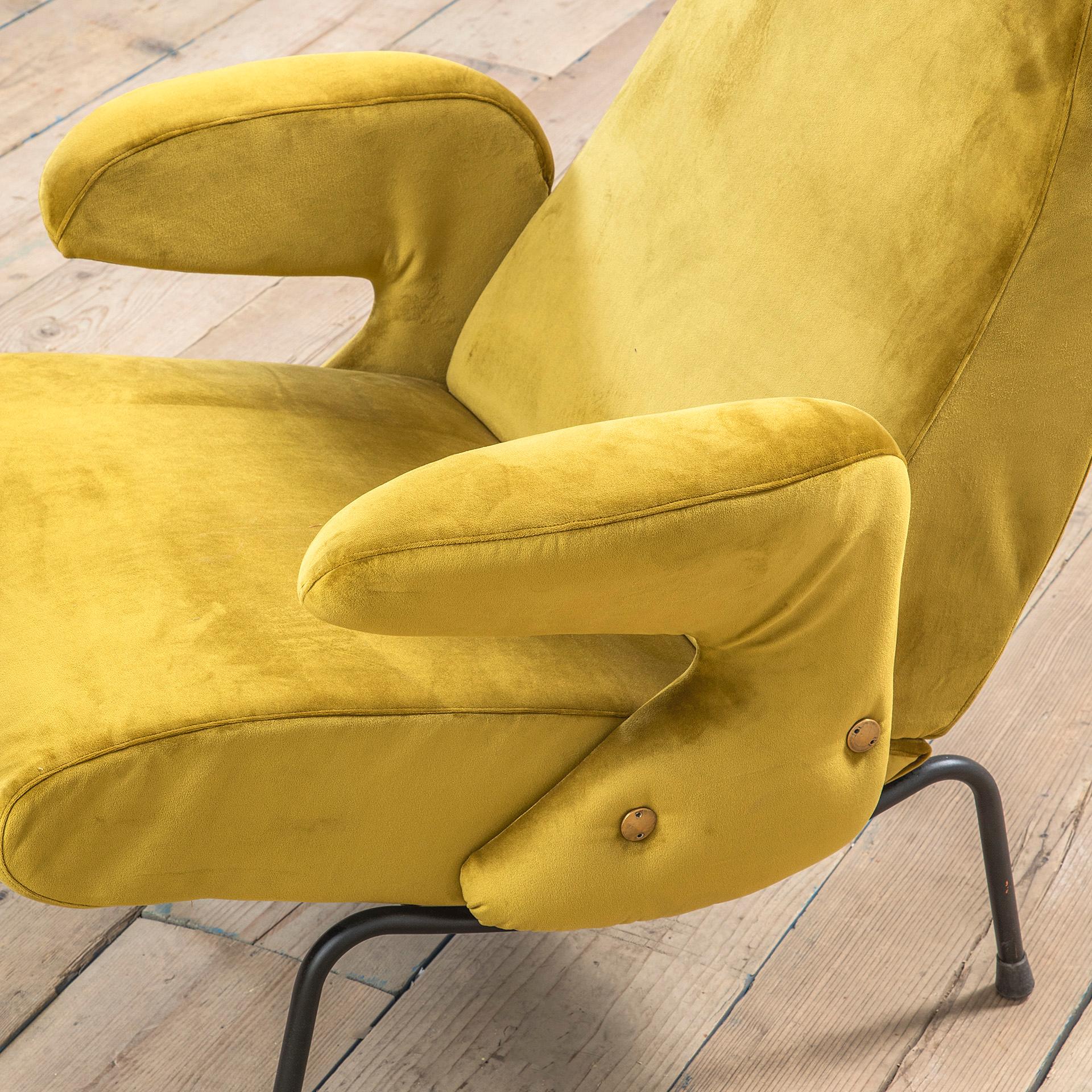 Mid-20th Century 20e siècle, Erberto Carboni Paire de fauteuils mod. Delfino en vente
