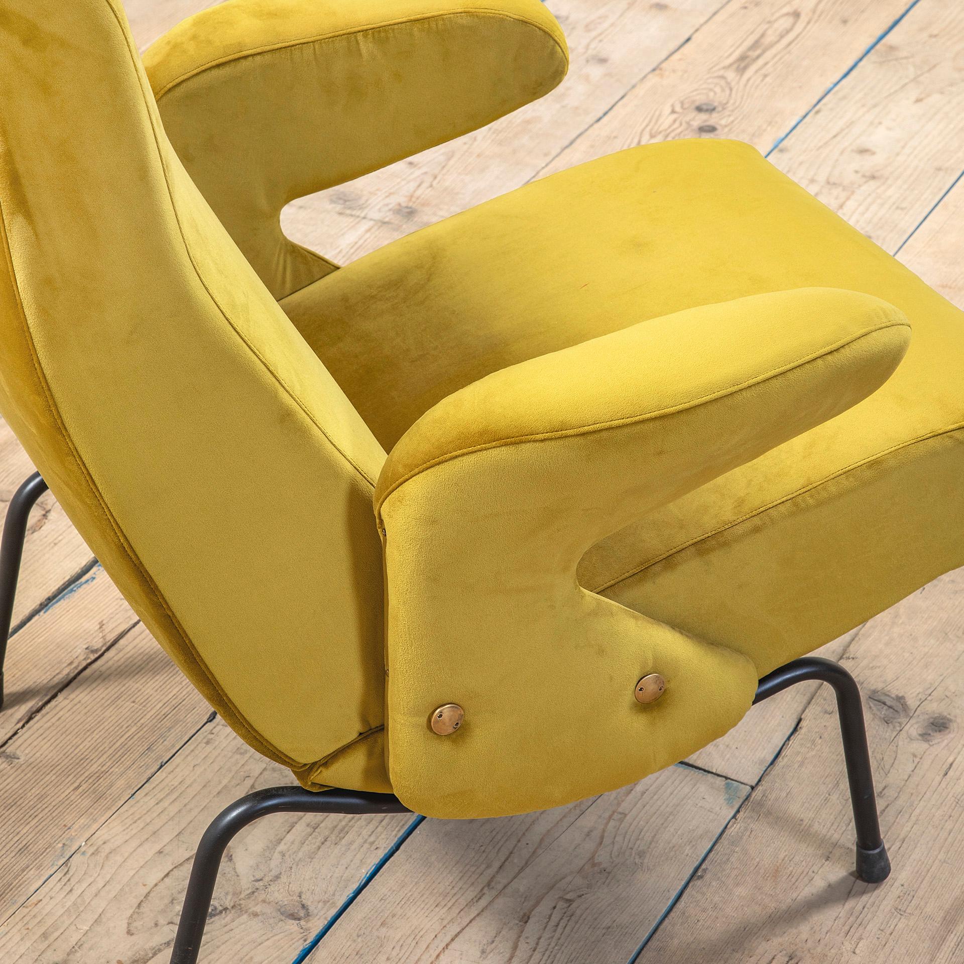 Métal 20e siècle, Erberto Carboni Paire de fauteuils mod. Delfino en vente