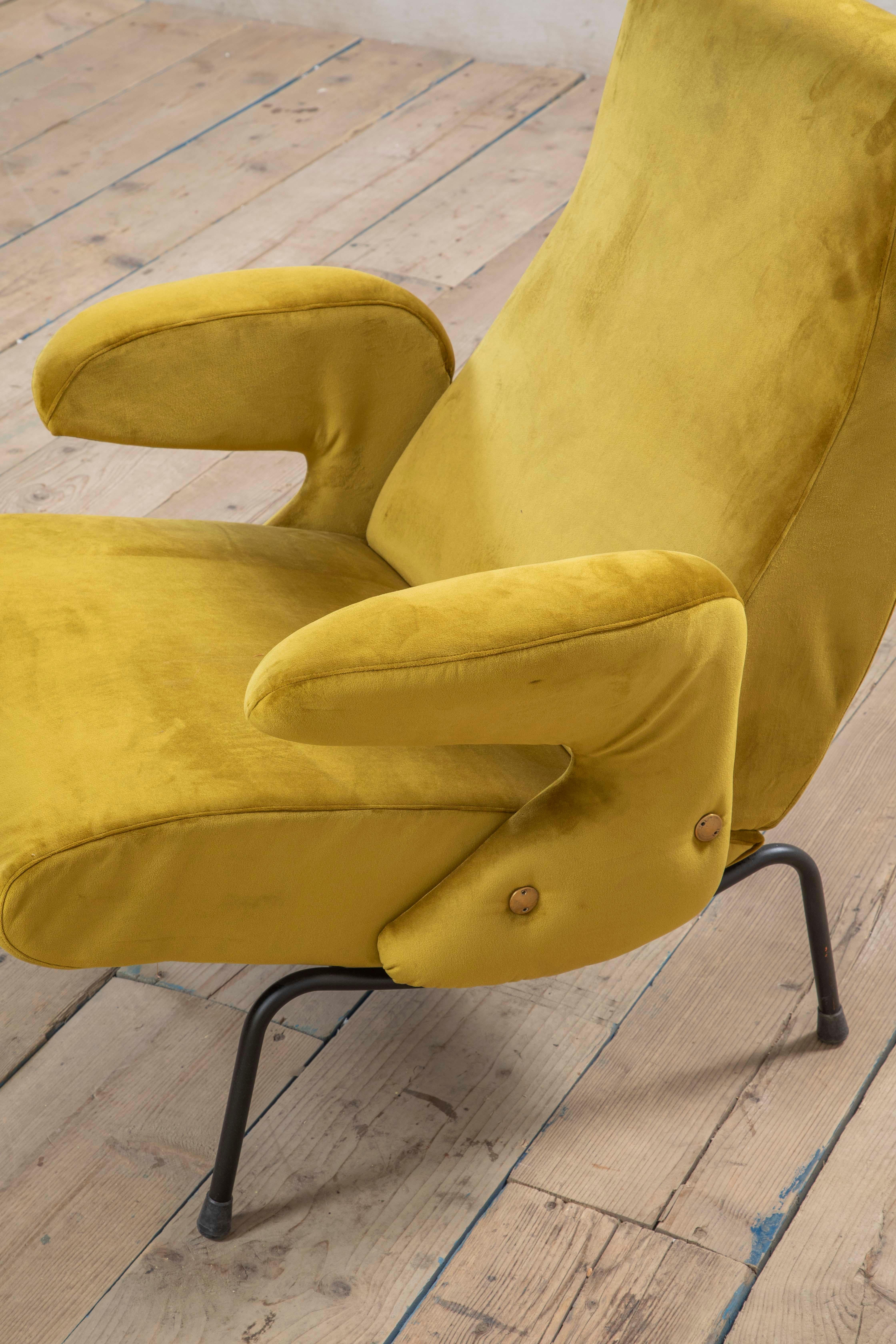 20e siècle, Erberto Carboni Paire de fauteuils mod. Delfino en vente 2