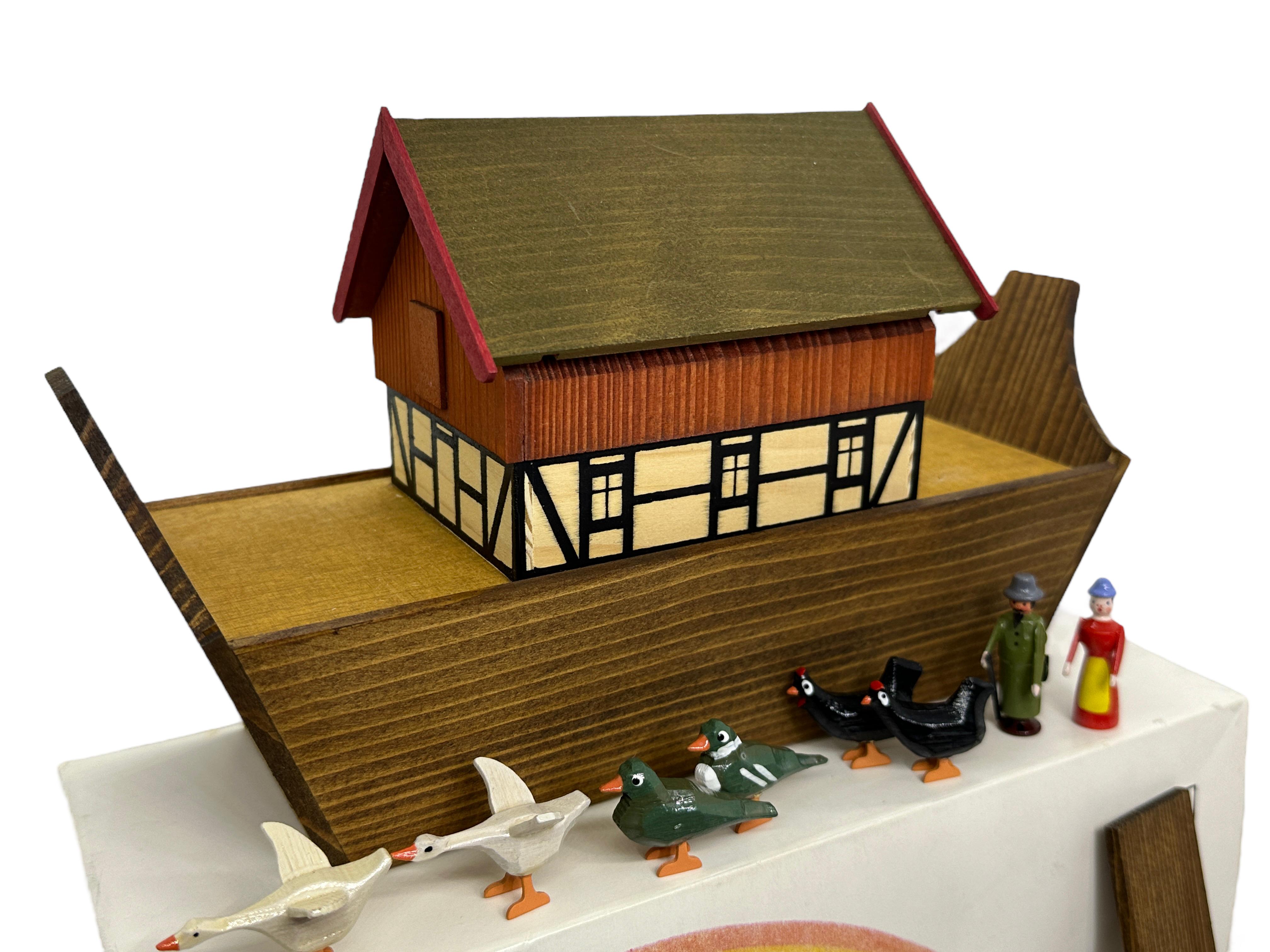  20. Jahrhundert Erzgebirge Deutsch Noah's Arche Putz Spielzeug Set, Vintage Folk Art  im Angebot 4