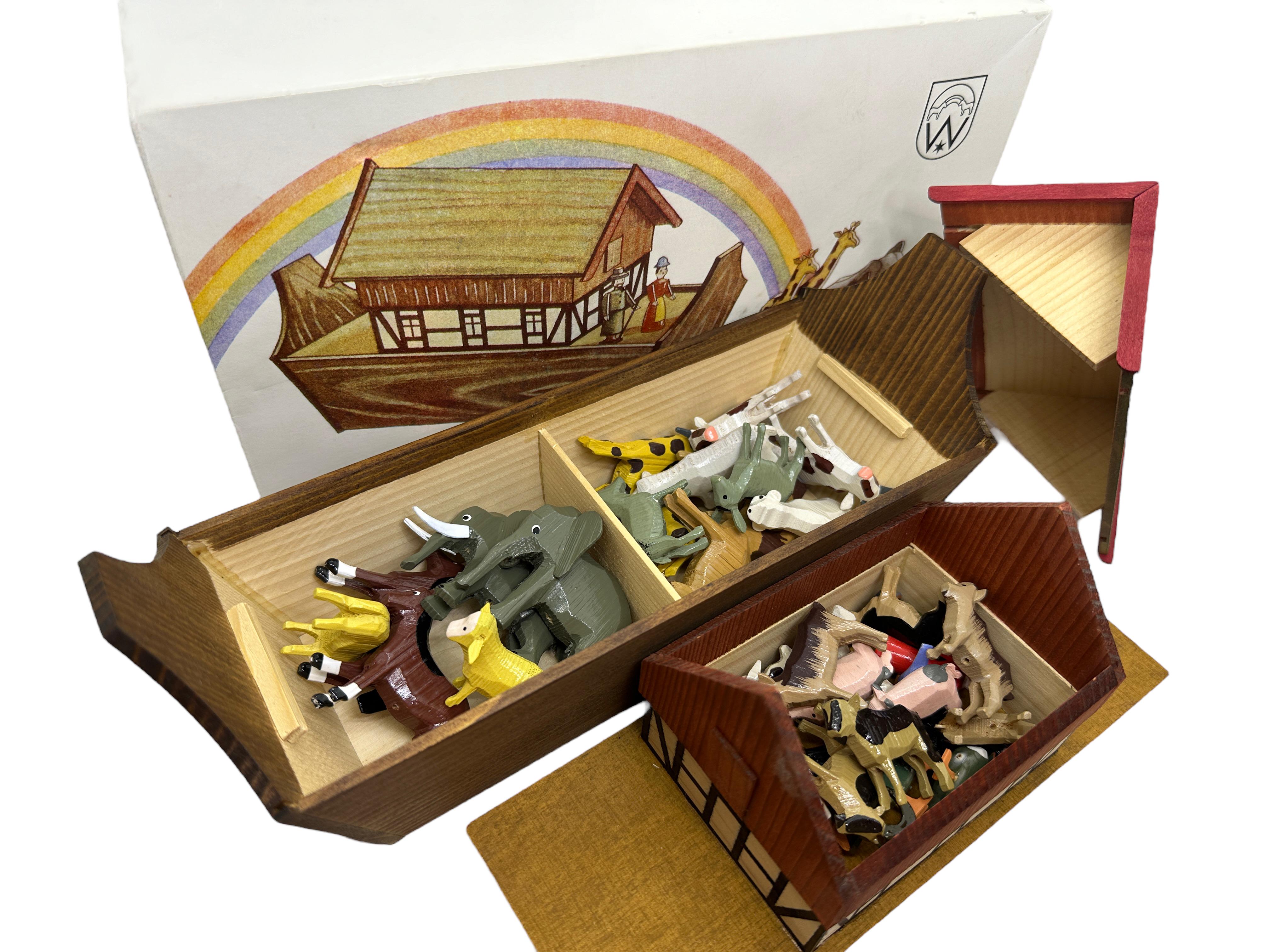  20. Jahrhundert Erzgebirge Deutsch Noah's Arche Putz Spielzeug Set, Vintage Folk Art  im Angebot 7