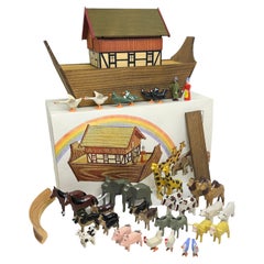  20th Century Erzgebirge German Noah’s Ark Putz Toy Set, Vintage Folk Art 