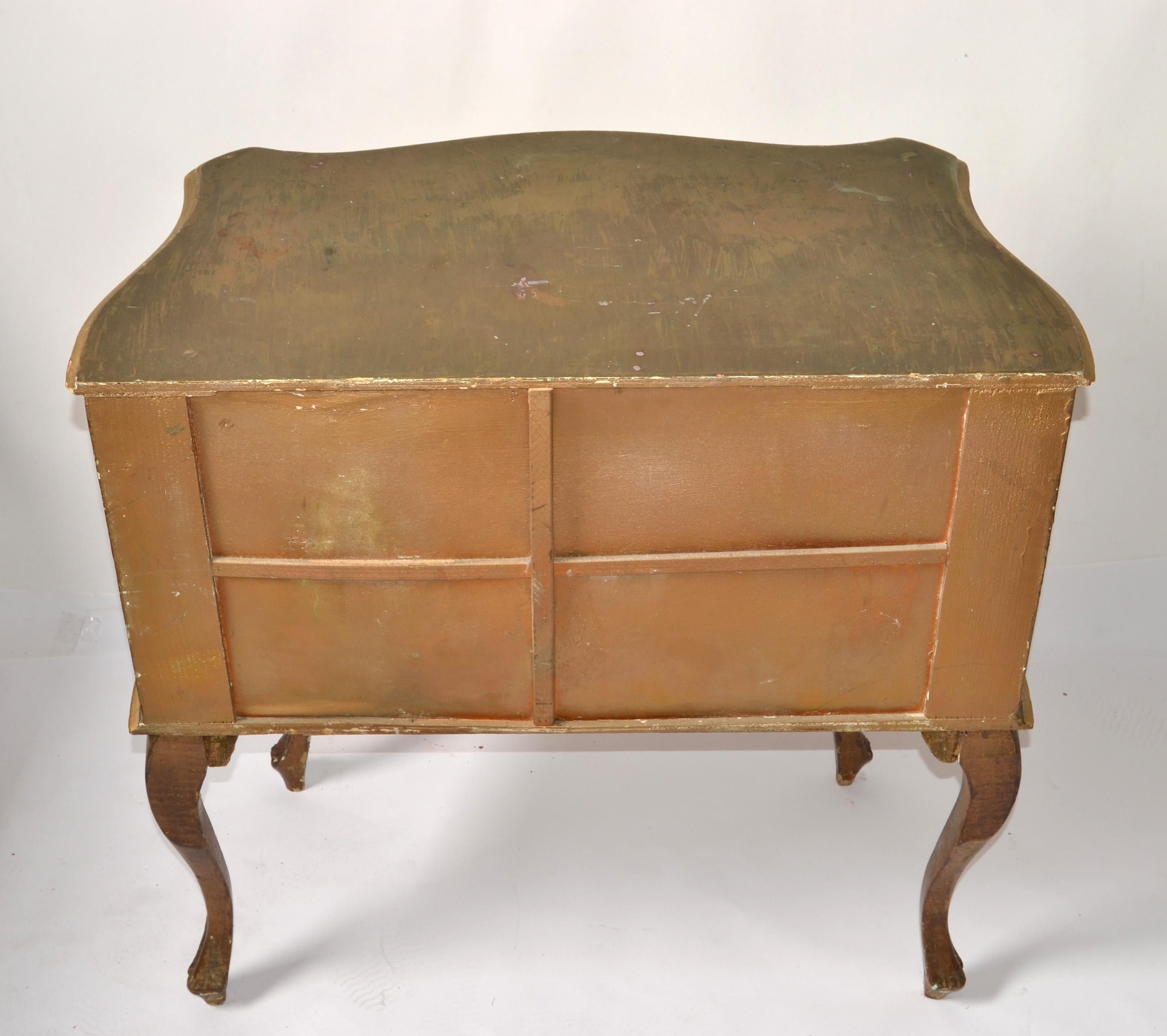 20th Century Etched Giltwood Florentine 2 Drawers Chest Commode And Brass Pulls  For Sale 10