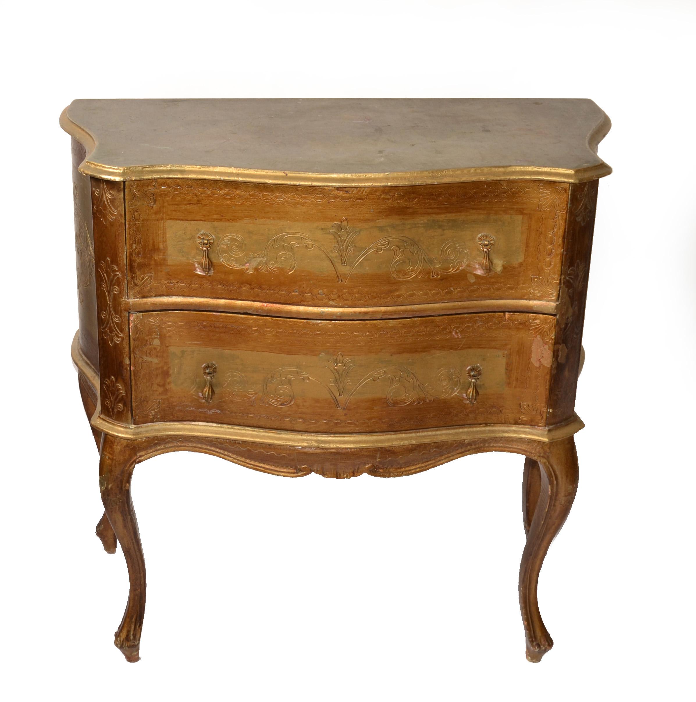 20th Century Etched Giltwood Florentine 2 Drawers Chest Commode And Brass Pulls  For Sale 11