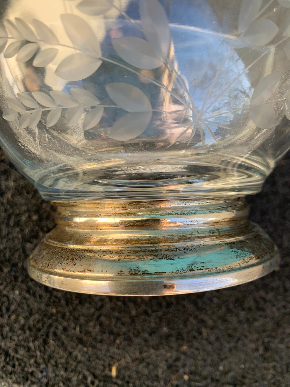 20th Century Etched Glass Divided Bowl on Sterling Silver Base 2