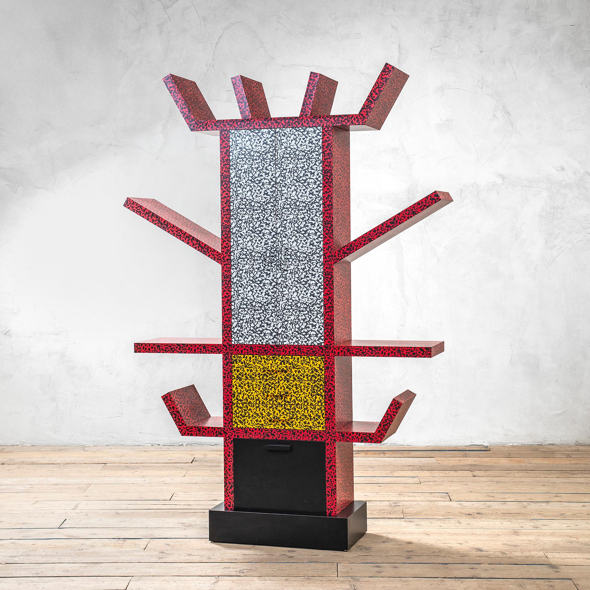 Ettore Sottsass grew up in Turin, and graduated in architecture from the Turin Polytechnic in 1939. In 1947, he founded his own studio in Milan. In 1956, Sottsass moved to New York where he began working in the studio of the designer George Nelson.