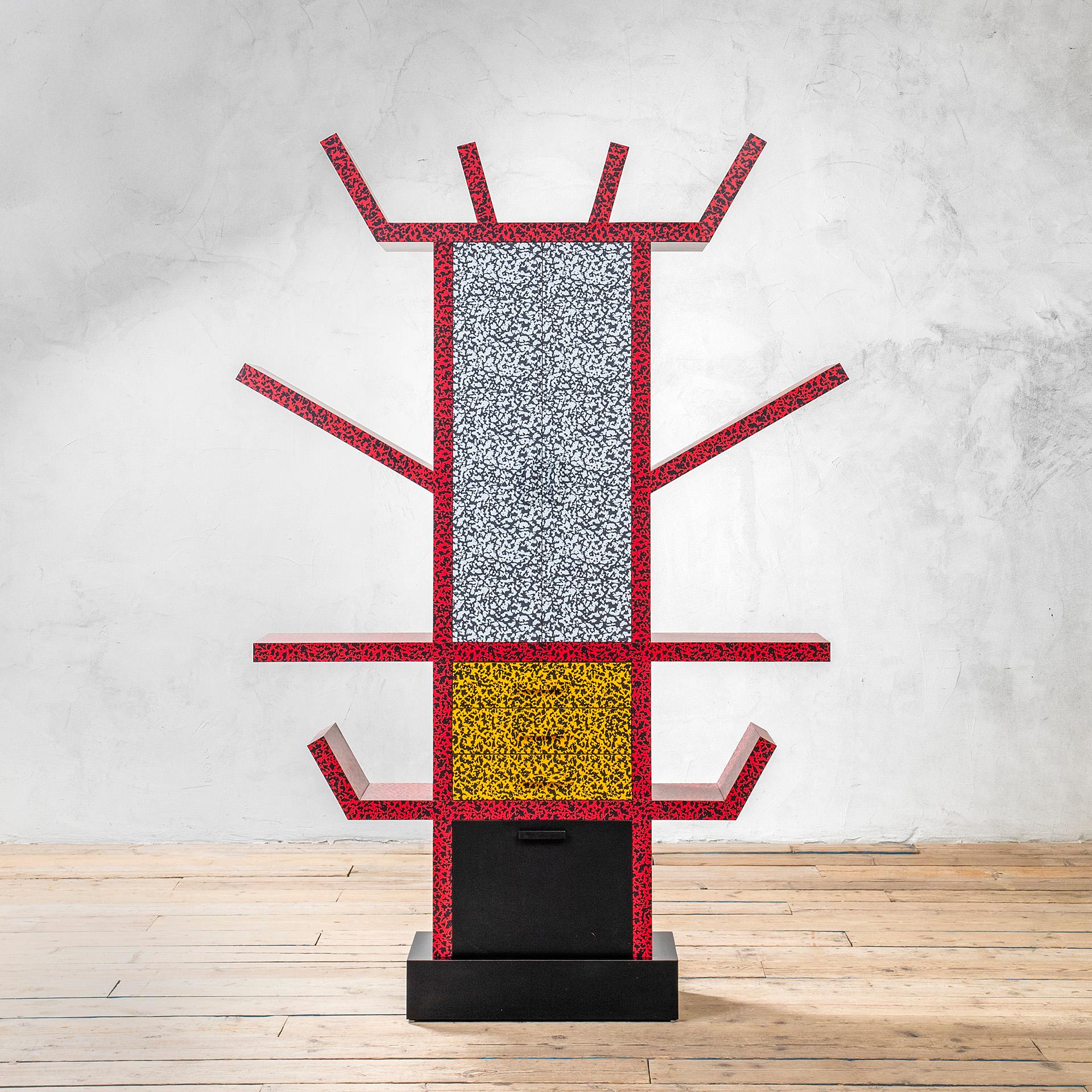 20th Century, Ettore Sottsass for Memphis Cabinet mod. Casablanca en Bueno estado para la venta en Turin, Turin