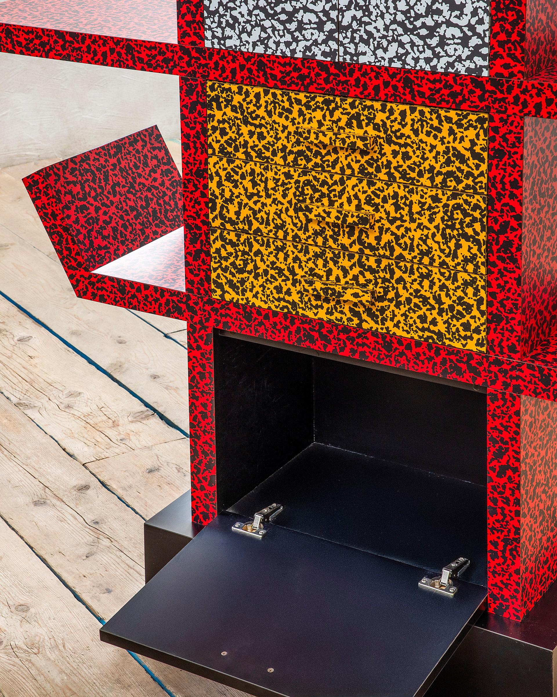 20th Century, Ettore Sottsass for Memphis Cabinet mod. Casablanca Late 20th Century en venta