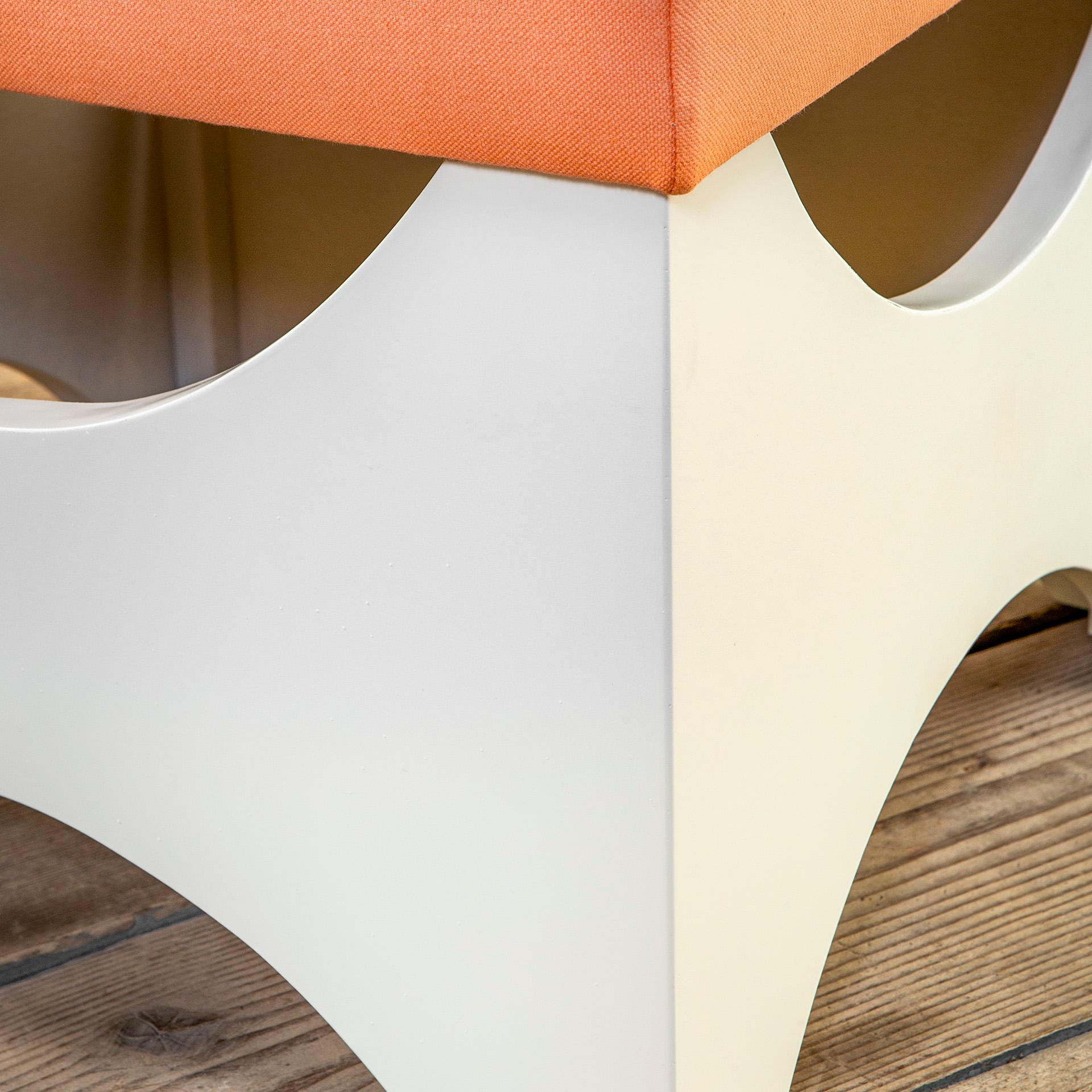 20th Century Ettore Sottsass Pair of poufs mod. Dado T29 for Poltronova In Good Condition For Sale In Turin, Turin