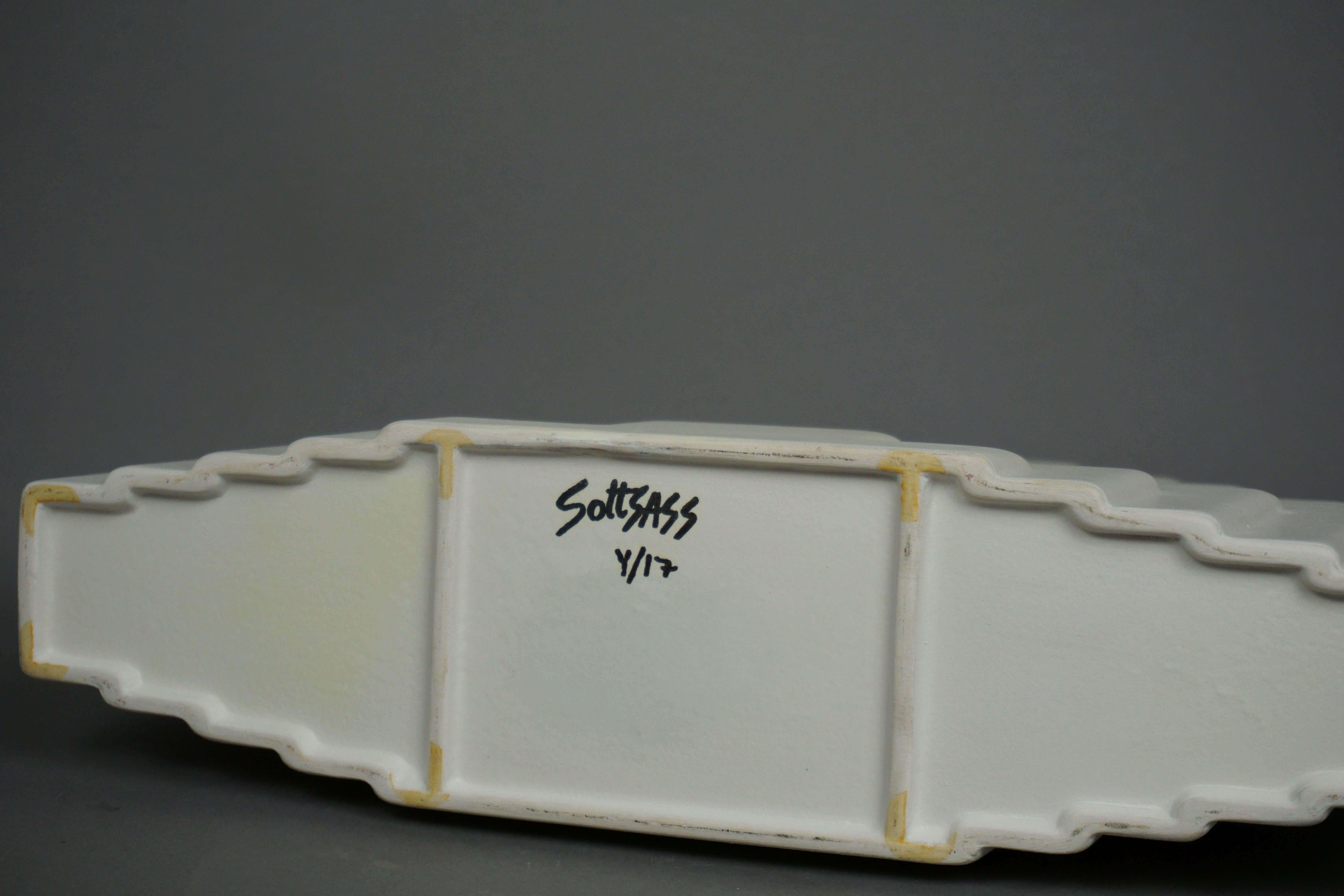 Ettore Sottsass, vaso della serie Yantra, modello Y17.
Bitossi per Design Centre Poltronova, Italia, 1969. Ceramica smaltata. 
Firmato sul lato inferiore: Sottsass y/17 
provenienza: collezione privata, Firenze
Letteratura: Ettore Sottsass: