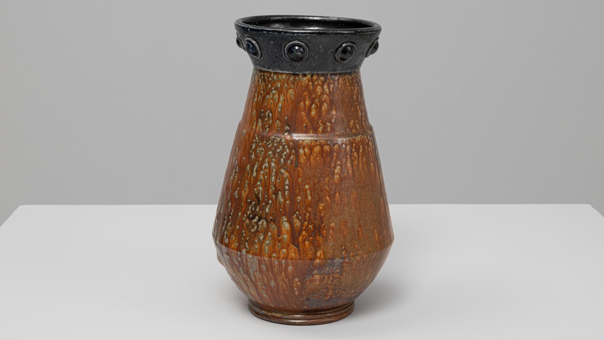 Vaso in ceramica con smalto a goccia del XX secolo in vendita 4