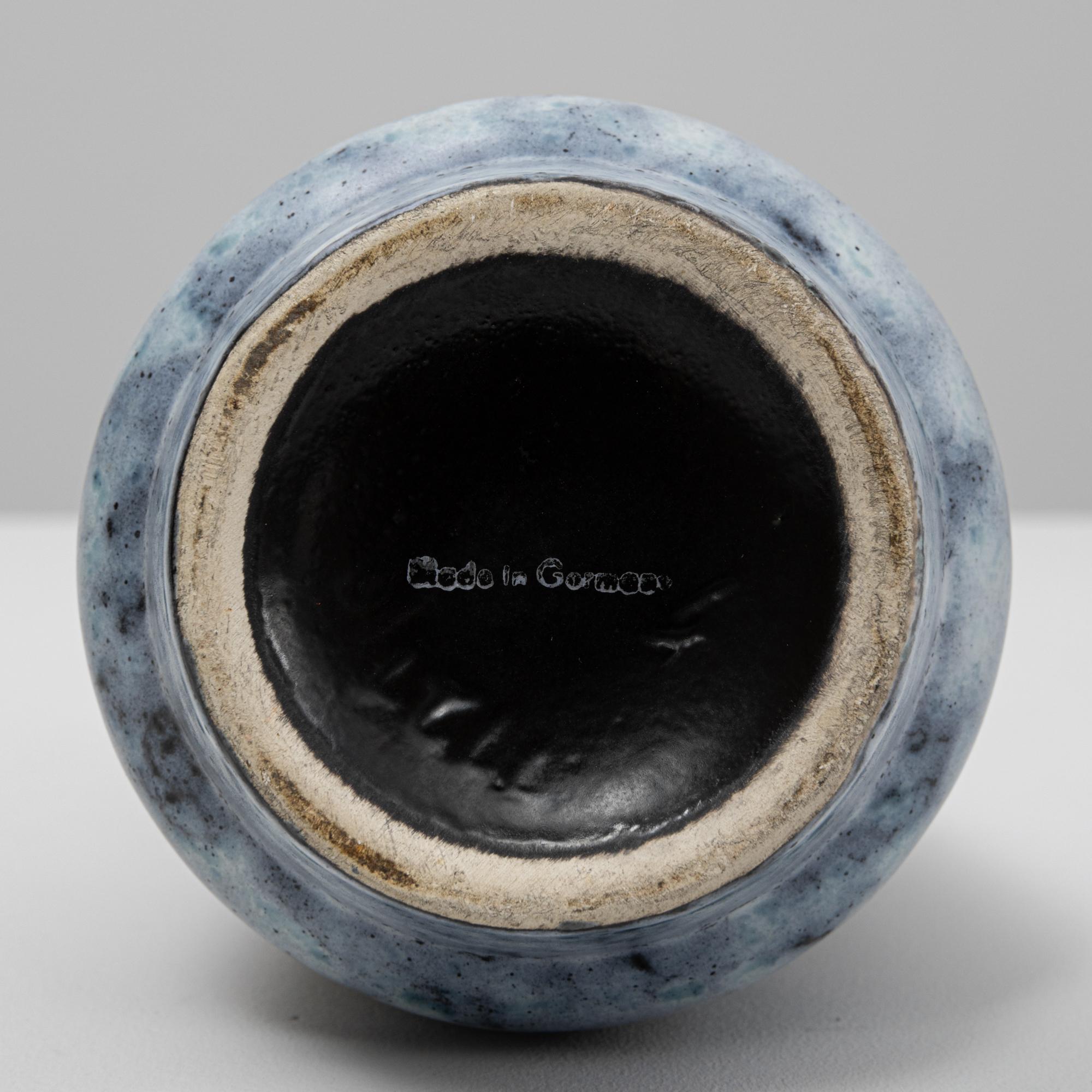 Vaso in ceramica a lava grassa del XX secolo in vendita 6