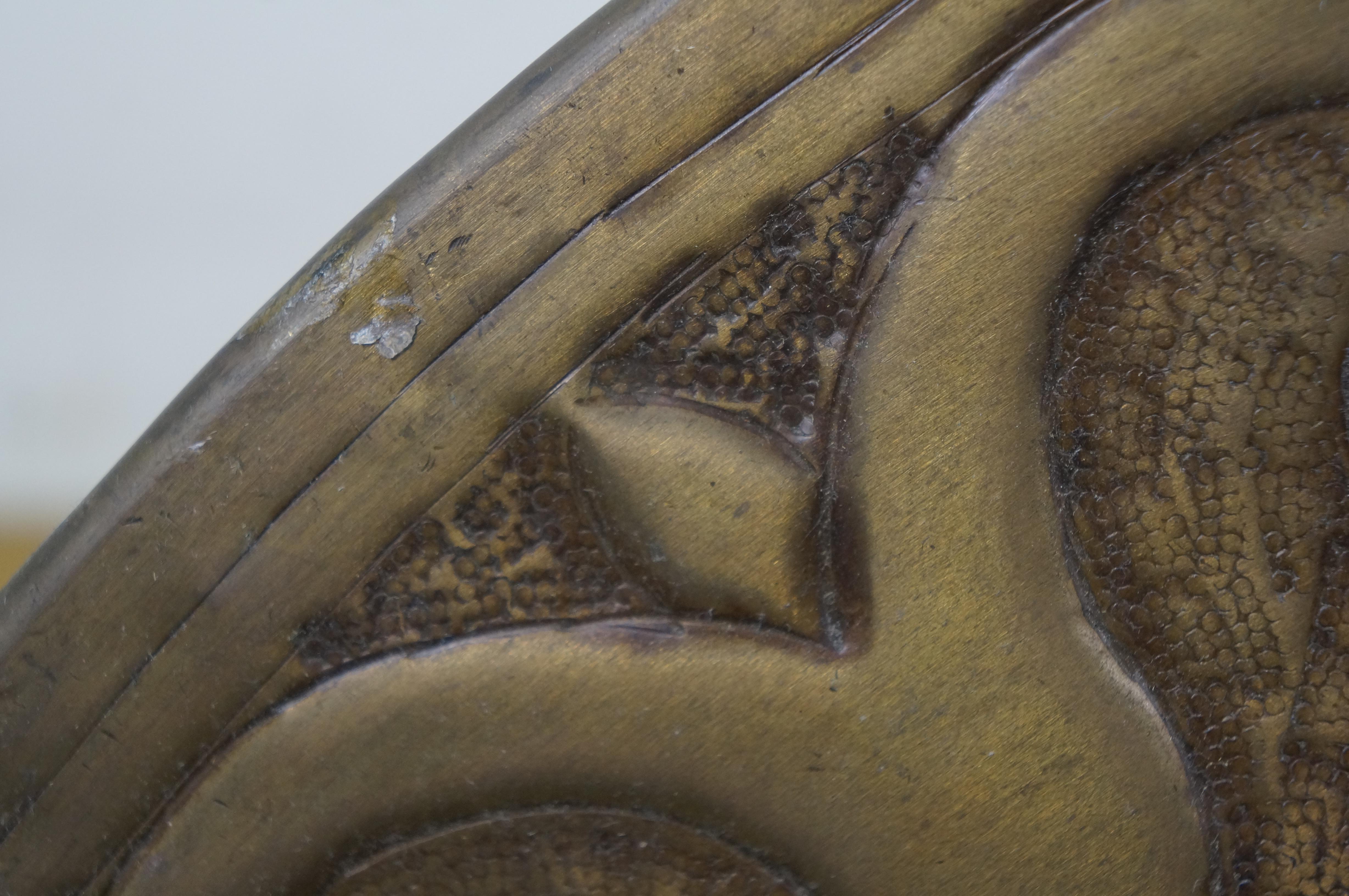 20. Jahrhundert europäischen gehämmert Messing Wand hängende Plaque Platte Tablett 30