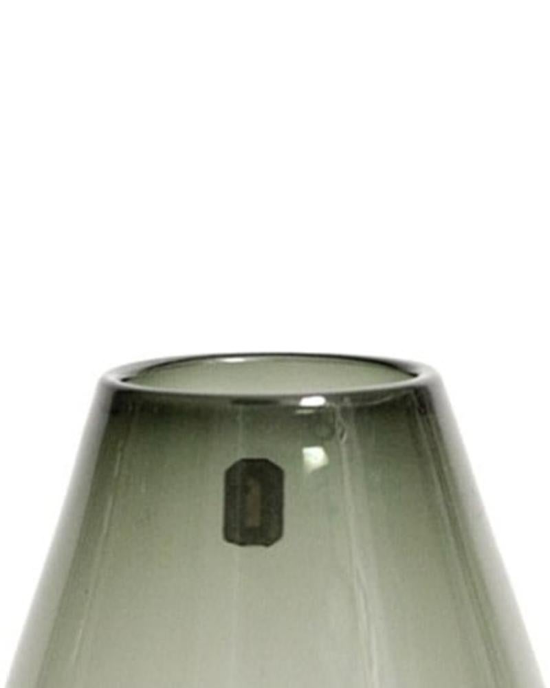 Vidrio soplado a mano
H23 x D13 cm