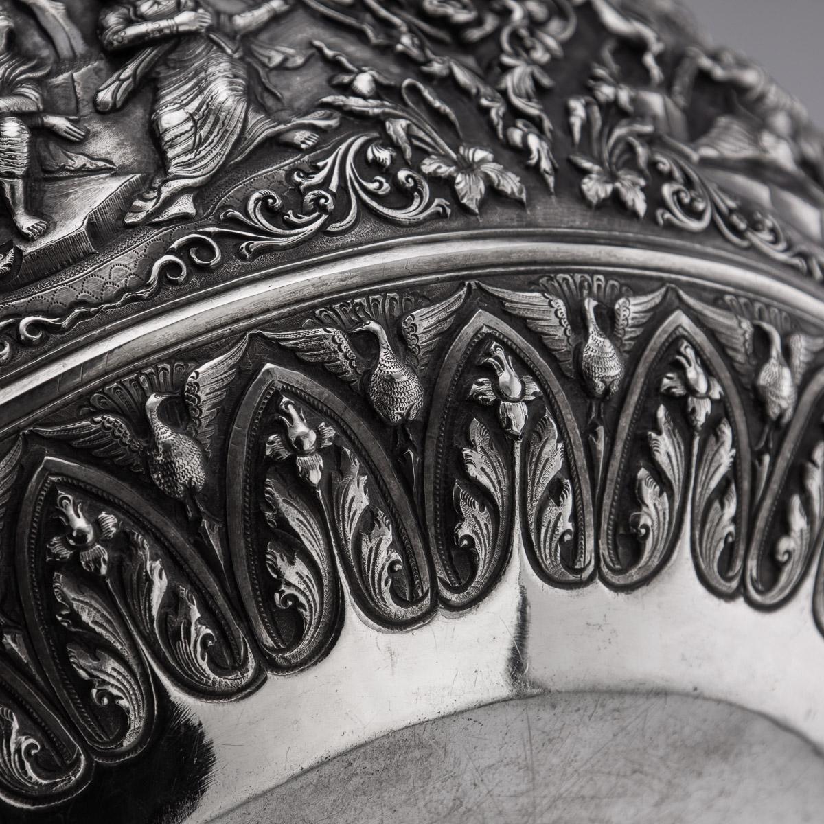 20th Century Exceptional Burmese Solid Silver Hand Crafted Bowl, c.1900 14