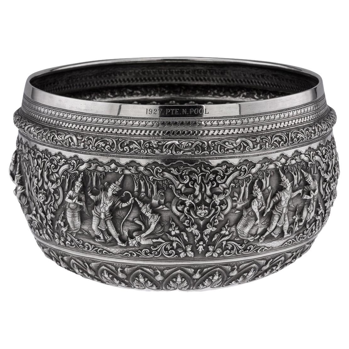 20th Century Exceptional Burmese Solid Silver Hand Crafted Bowl, c.1900