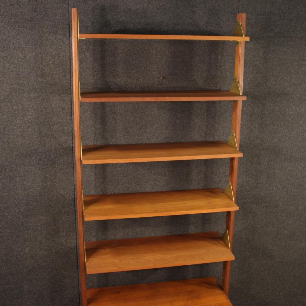 20th Century Exotic Wood Scandinavian Design Bookcase, 1970 In Good Condition In Vicoforte, Piedmont