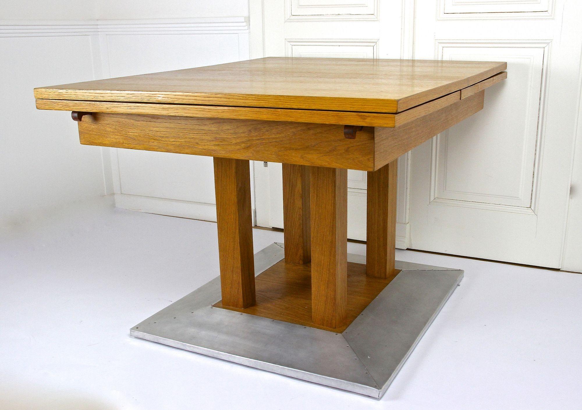 20th Century Extendable Oakwood Dining Table by Josef Hoffmann, AT ca. 1905 For Sale 2