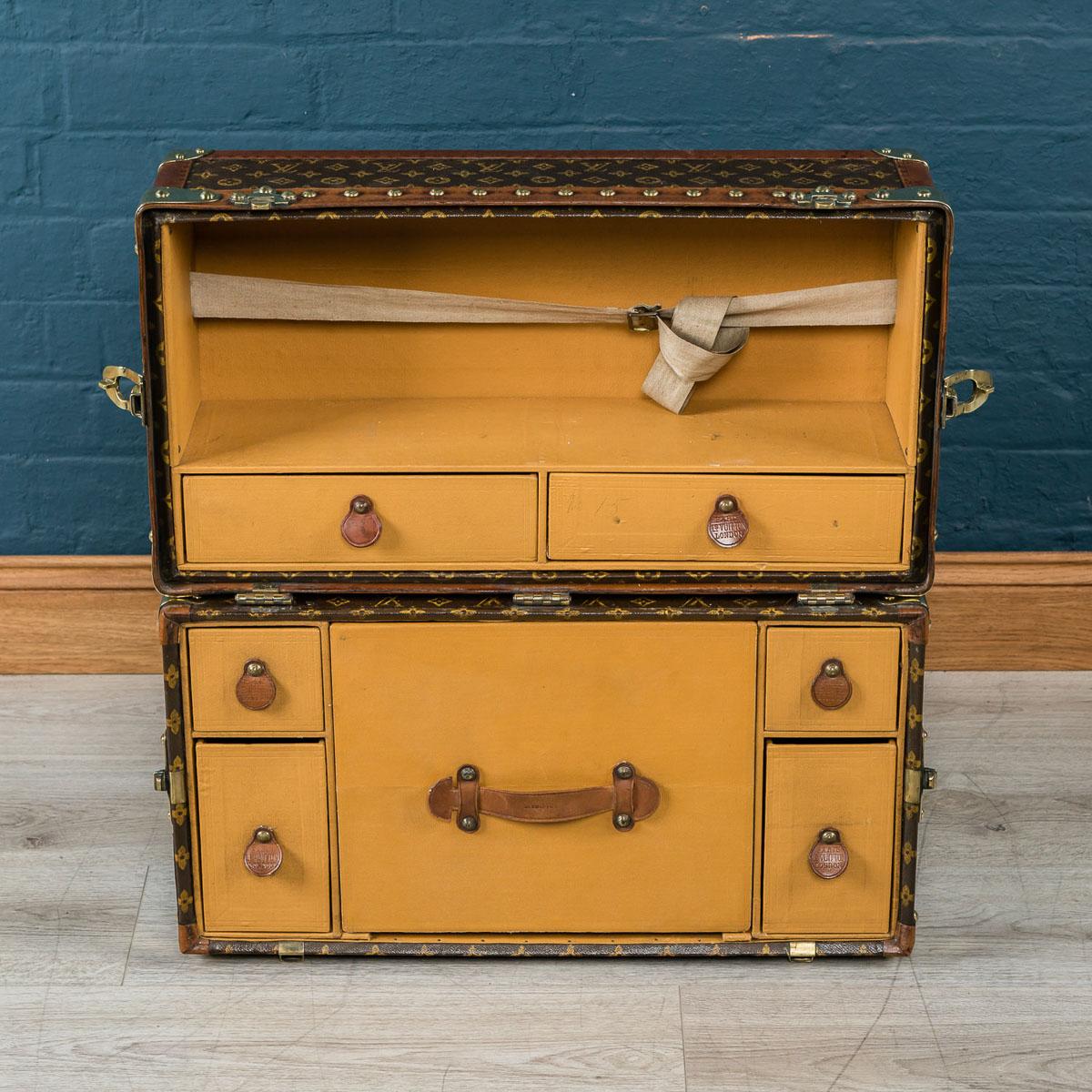 Description:

Way back in 1927, American author Ernest Hemingway became the lucky owner of his own custom trunk designed by Gaston-Louis Vuitton. Hemingway’s library trunk was a mish mash of shelves and secret drawers, one can imagine that it was