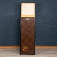 20th Century Extremely Rare Louis Vuitton "Male Penderie" Trunk, circa 1910