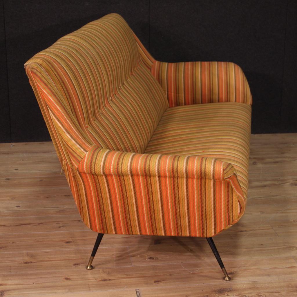 canapé Gigi Radice Design en tissu et métal du 20e siècle, 1960 en vente 6