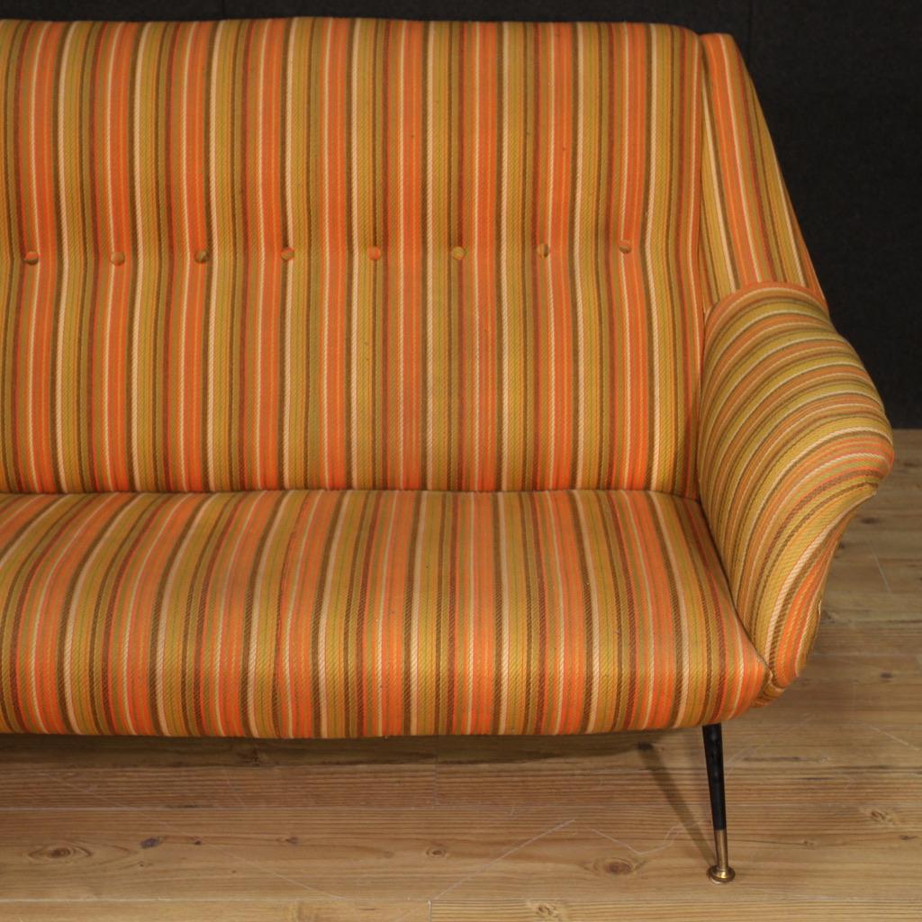 canapé Gigi Radice Design en tissu et métal du 20e siècle, 1960 en vente 2