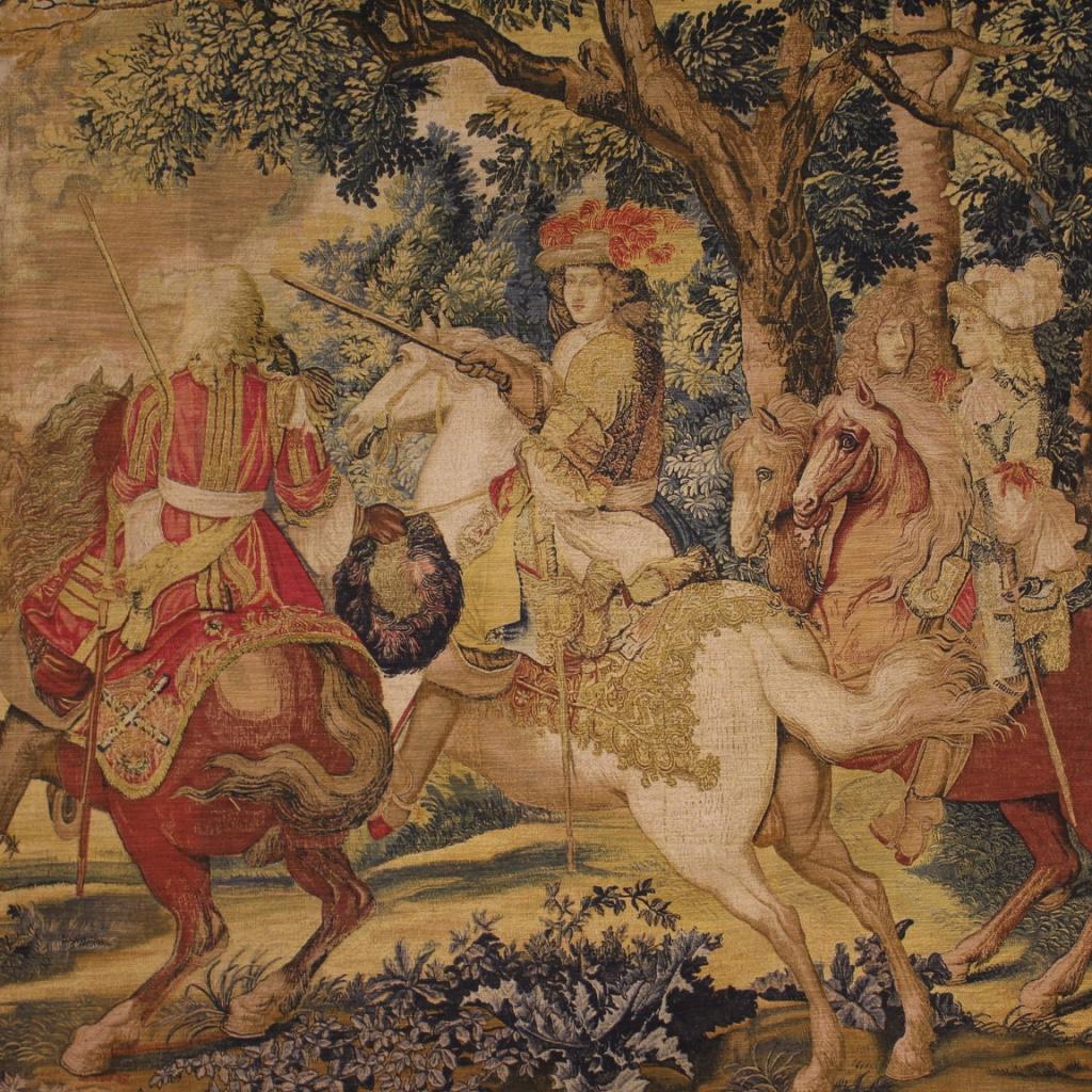 French tapestry from the late 20th century. Reproduction of a famous tapestry exhibited in Versailles depicting a celebration of the military victories of Louis XIV. Object of fabulous decor, for interior decorators and lovers of furniture in French