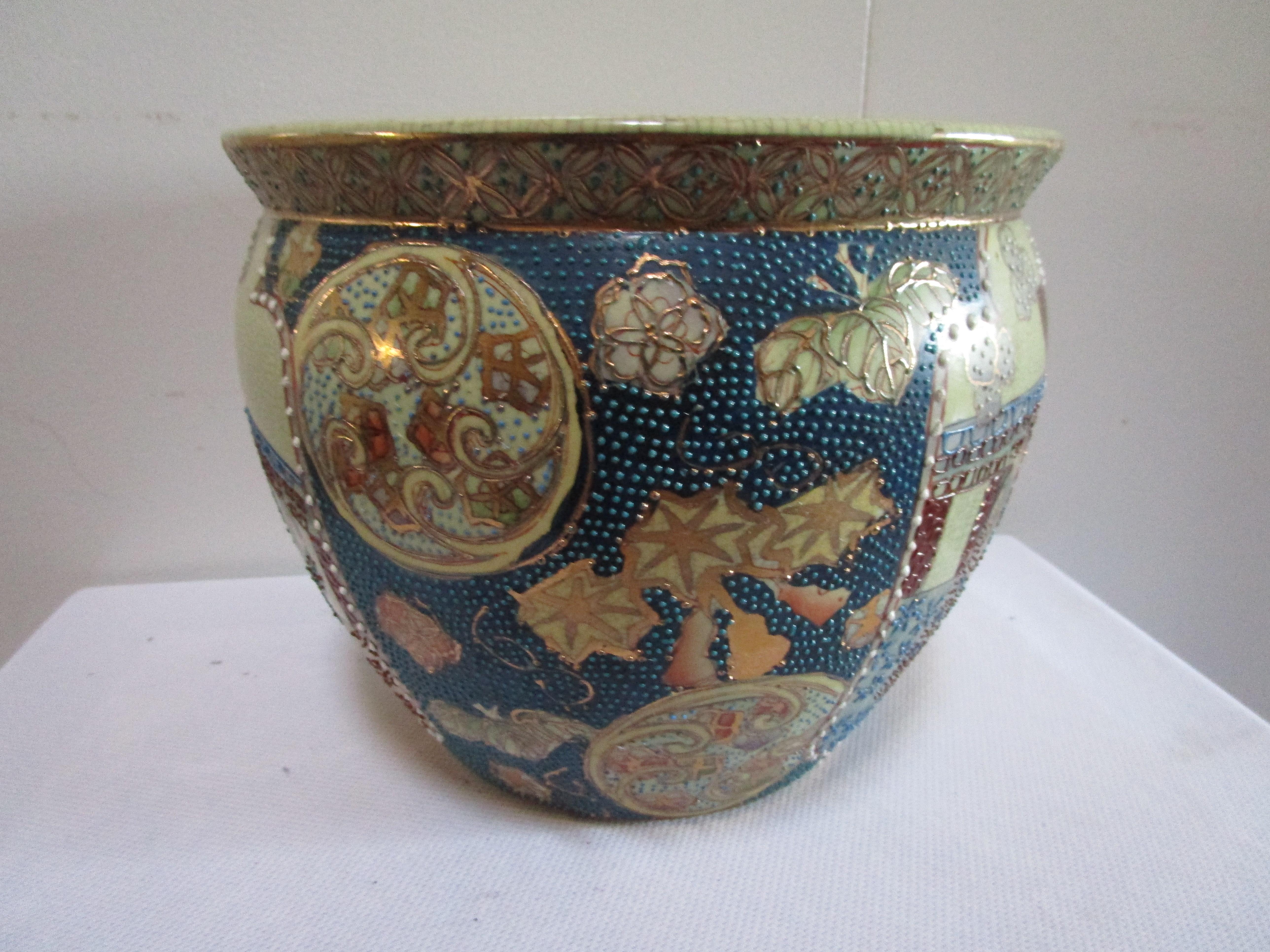 Famille Rose Jardiniere des 20. Jahrhunderts (Chinesisch) im Angebot