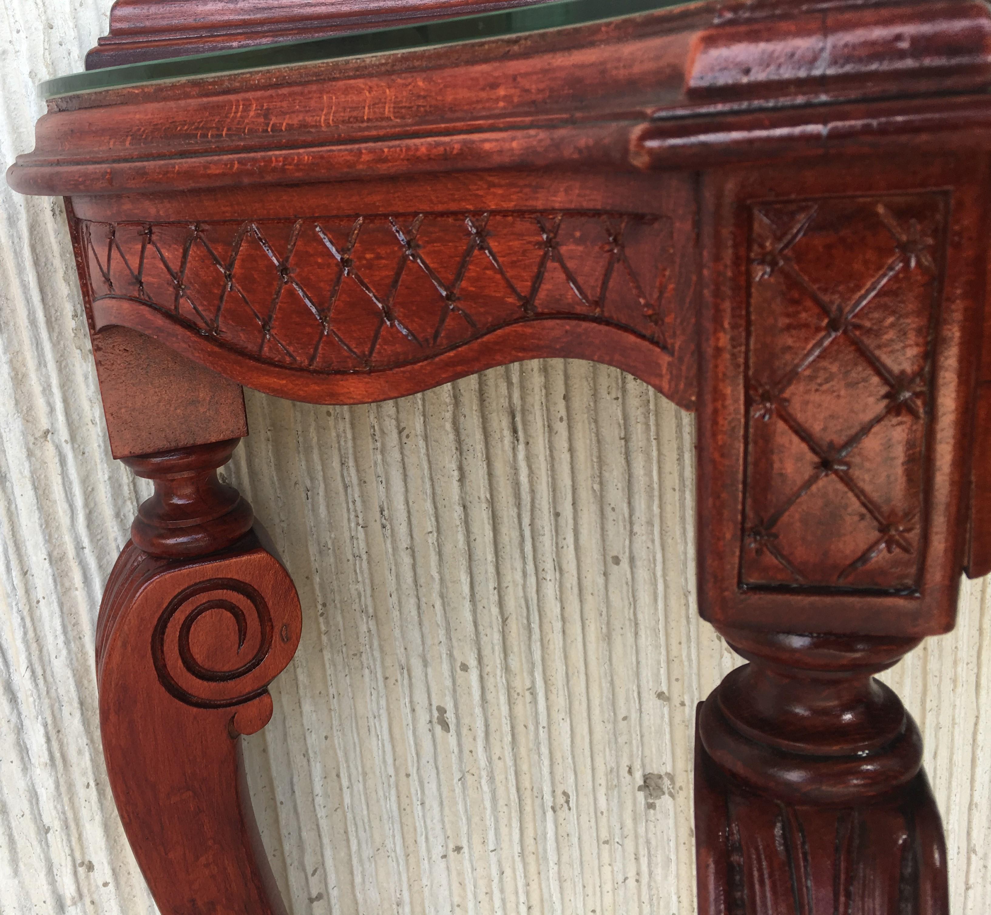 20th Century Fancy Rococo Style Italian Carved Mahogany and Glass-Top Console For Sale 8