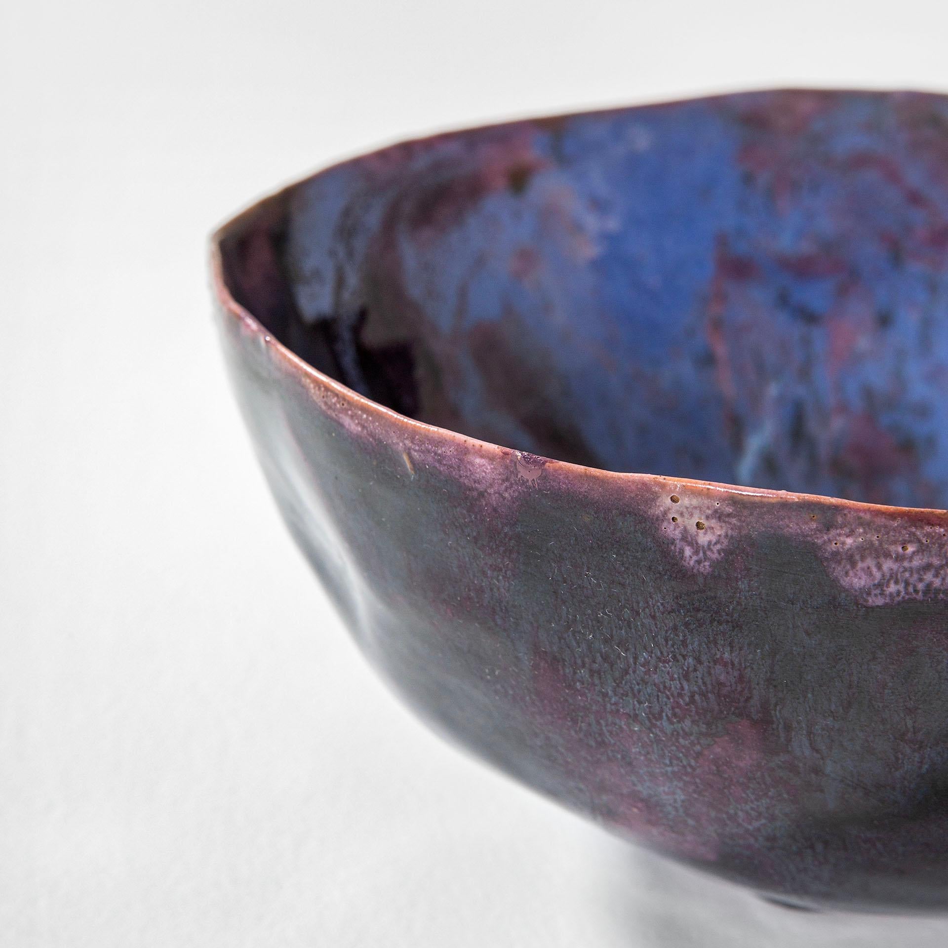 20th Century Fausto Melotti Decorative Bowl in Purple Enameled Ceramic, 1960s In Good Condition For Sale In Turin, Turin