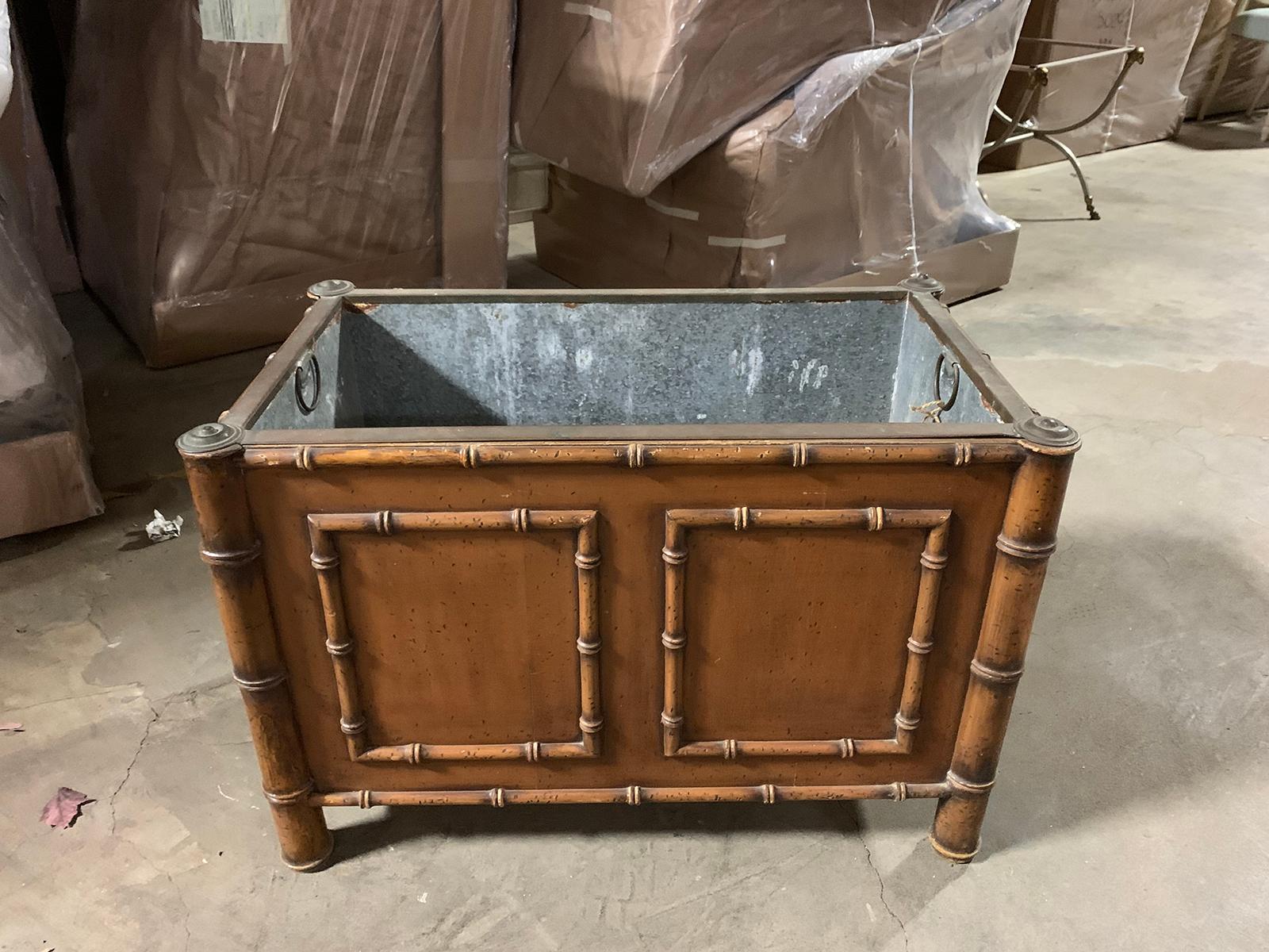 20th Century Faux Bamboo Cellarette with Tole Liner In Good Condition For Sale In Atlanta, GA