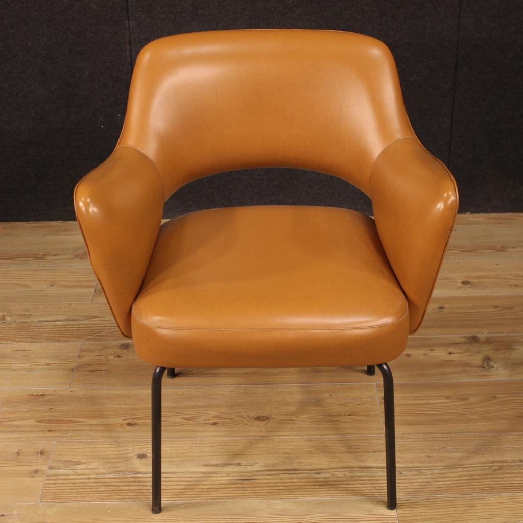 20th Century Faux Leather and Metal Italian Design Armchair, 1980 For Sale 8