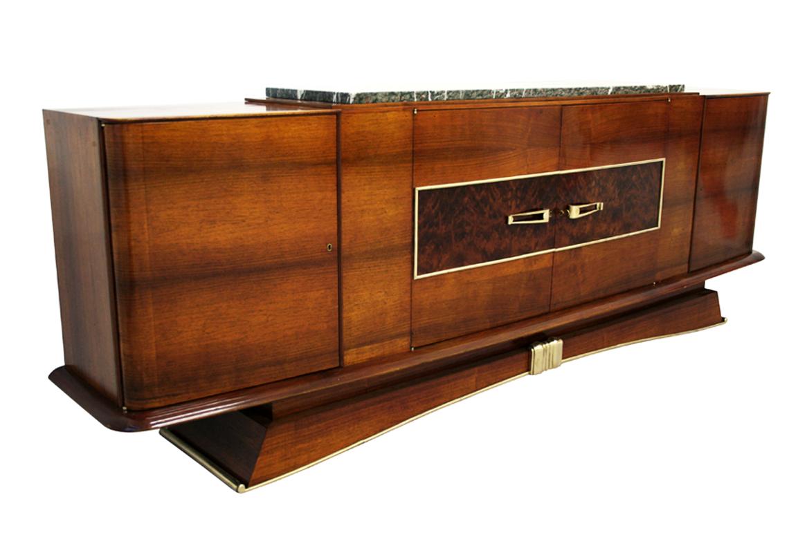 Exceptional Viennese Art Deco Palisander Sideboard – Circa 1930

We are pleased to present a truly rare and exceptional Art Deco sideboard, masterfully crafted in Vienna circa 1930. This magnificent piece is a testament to the refined elegance and