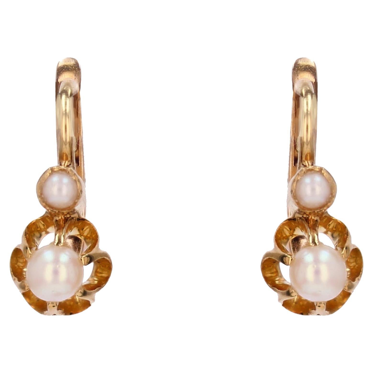 Boucles d'oreilles à levier en or jaune 18 carats et perles fines du 20e siècle en vente